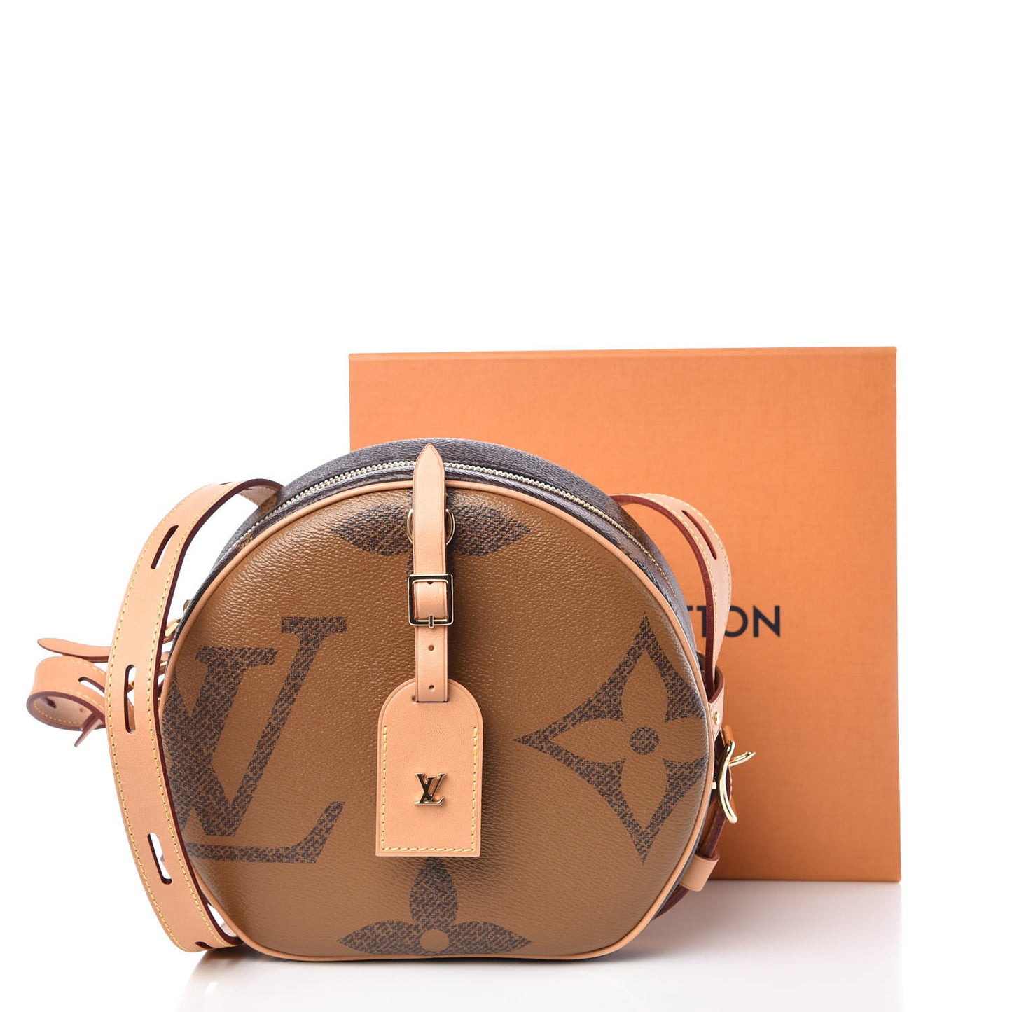 Reverse Monogram Giant Boite Chapeau Souple