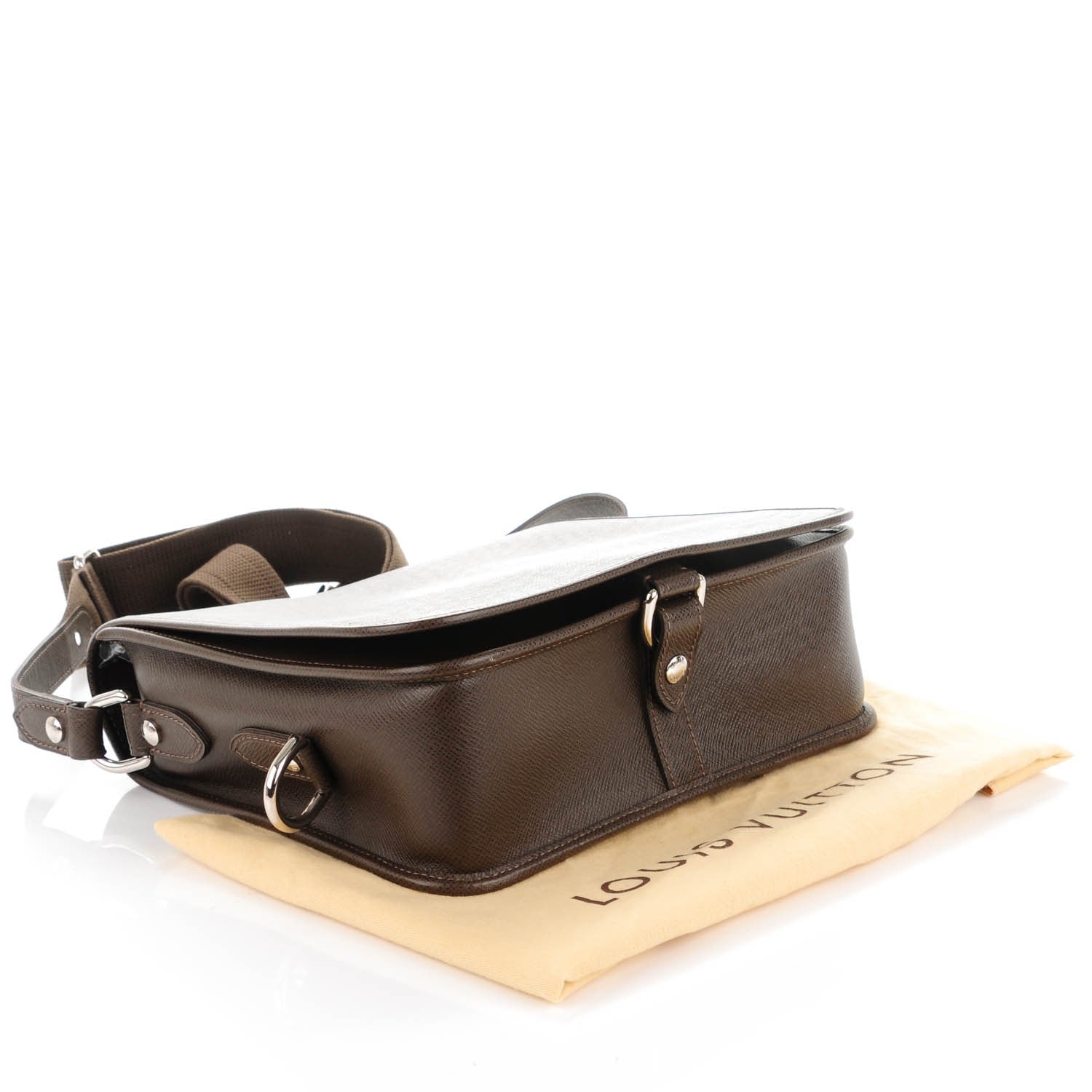 Louis Vuitton Taiga Andrei Grizzli 4 of 7