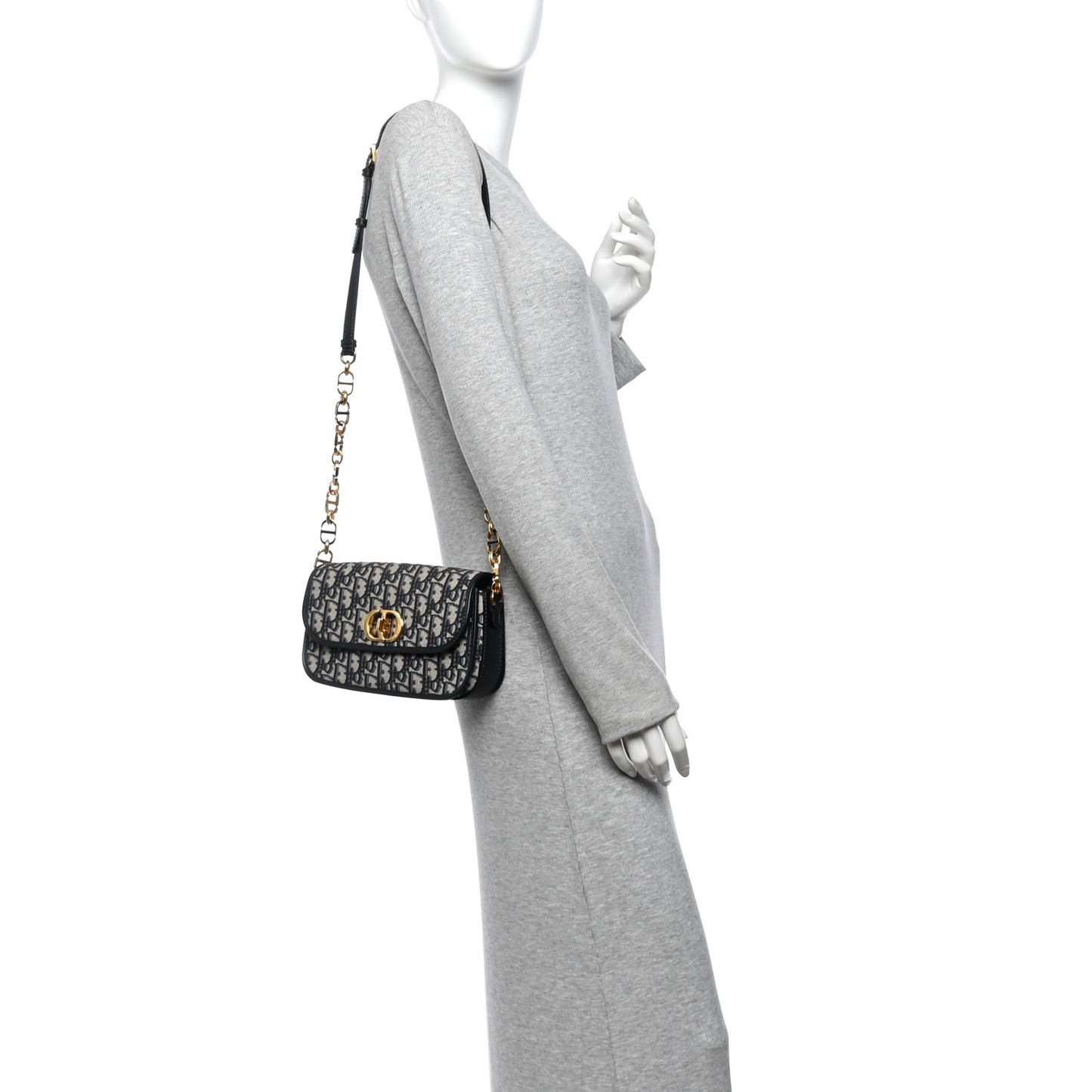 Oblique 30 Montaigne Avenue Bag Blue