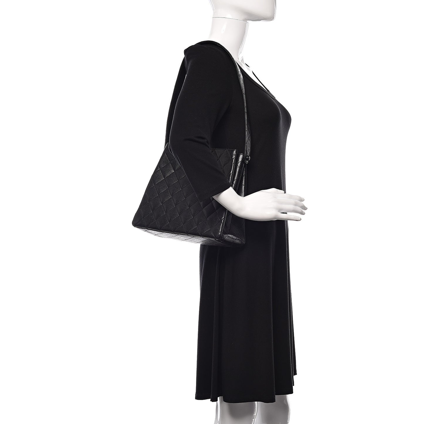 Caviar Quilted Shoulder Bag Black