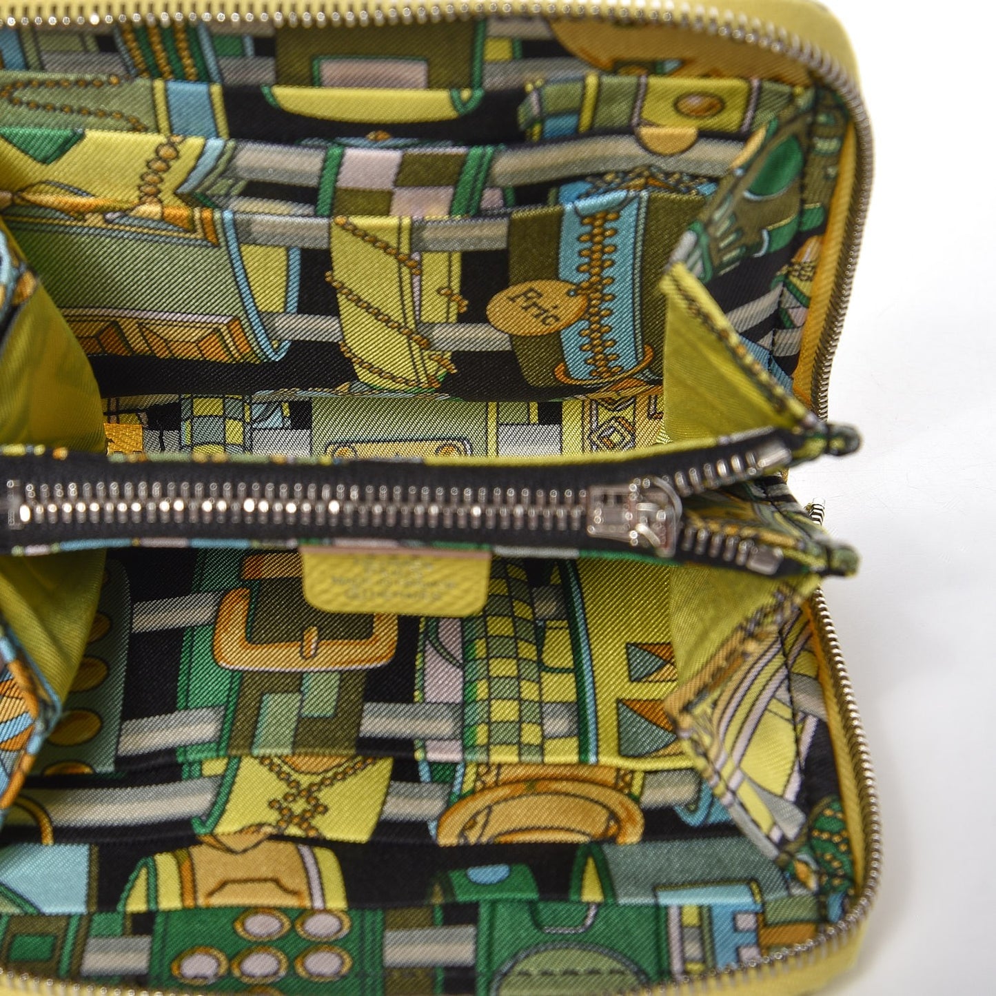 Epsom Silk'In Compact Wallet Lime Fauve Black