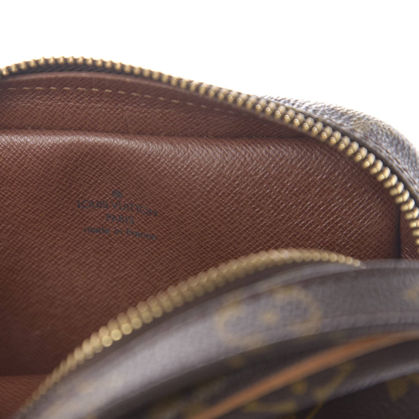 Monogram Amazone