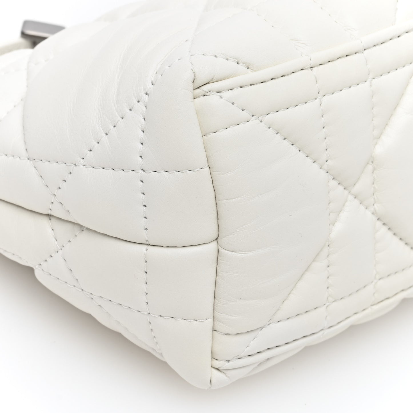 Calfskin Macrocannage Small Diortravel Nomad Pouch Latte