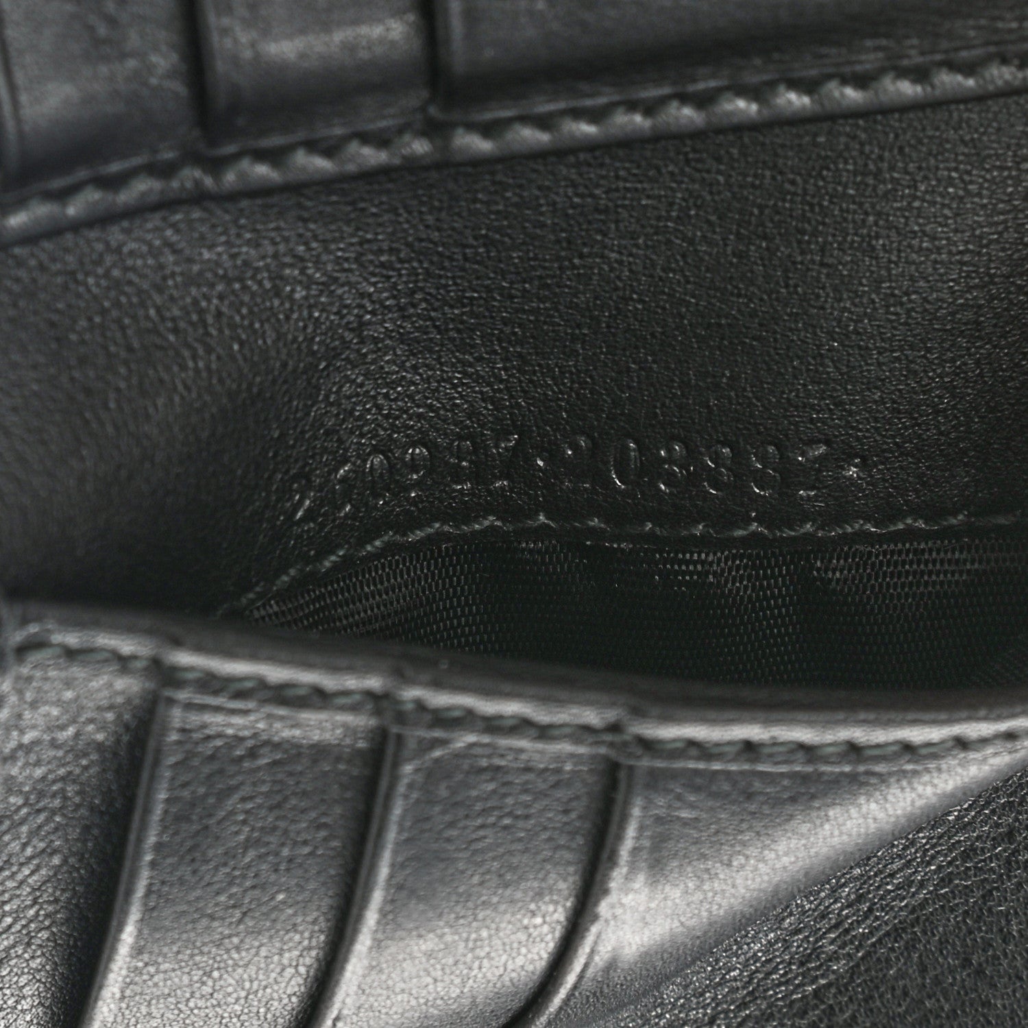 Gucci Microguccissima Bi-Fold Wallet Testa di Moro 6 of 7