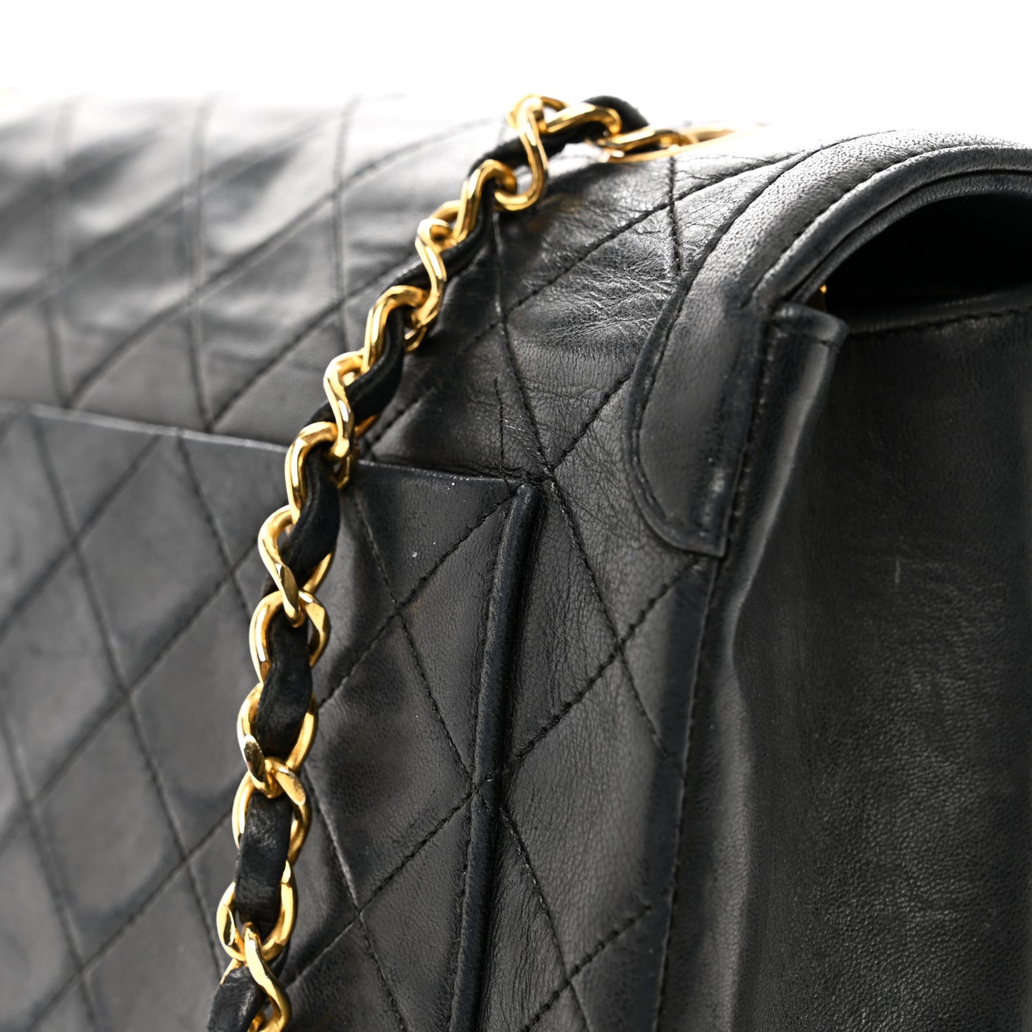 Lambskin Quilted Medium Single Flap Black