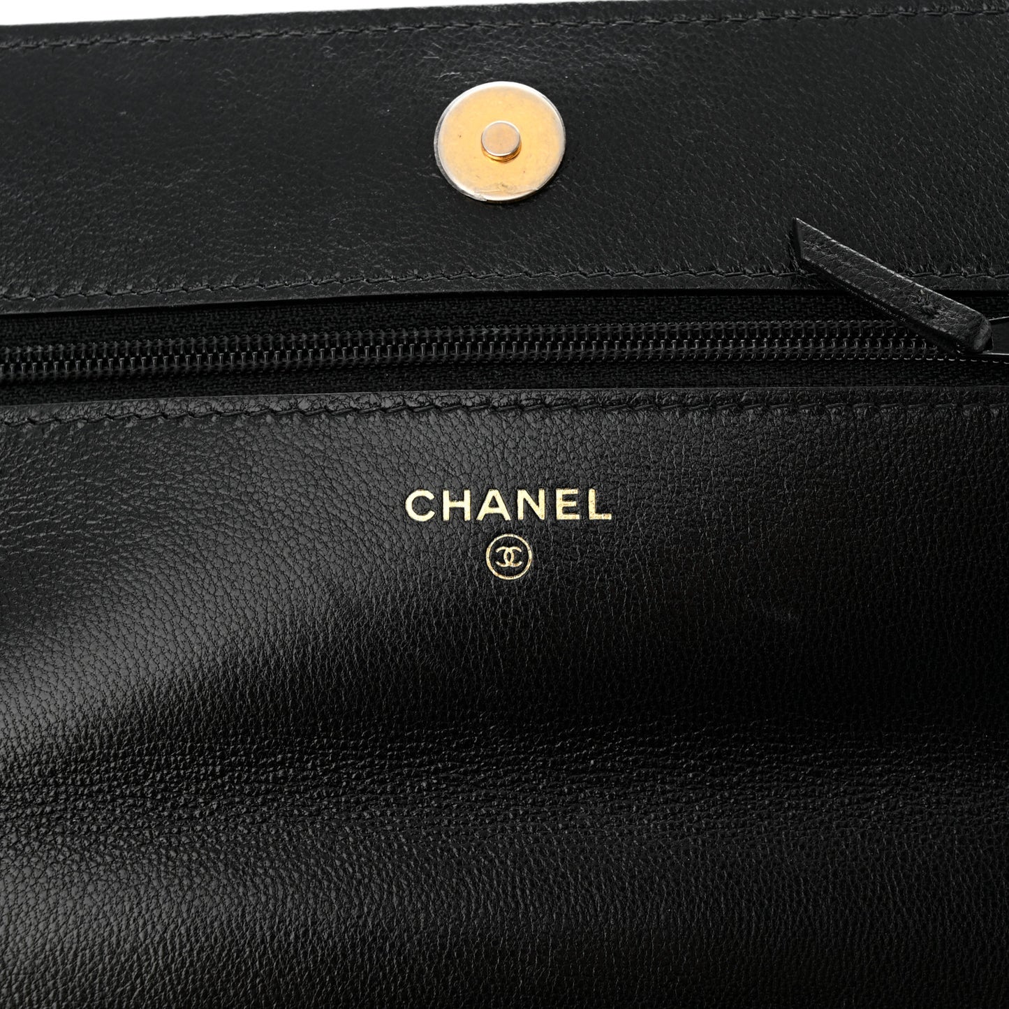 Lambskin Quilted Chanel 19 Wallet On Chain WOC Black