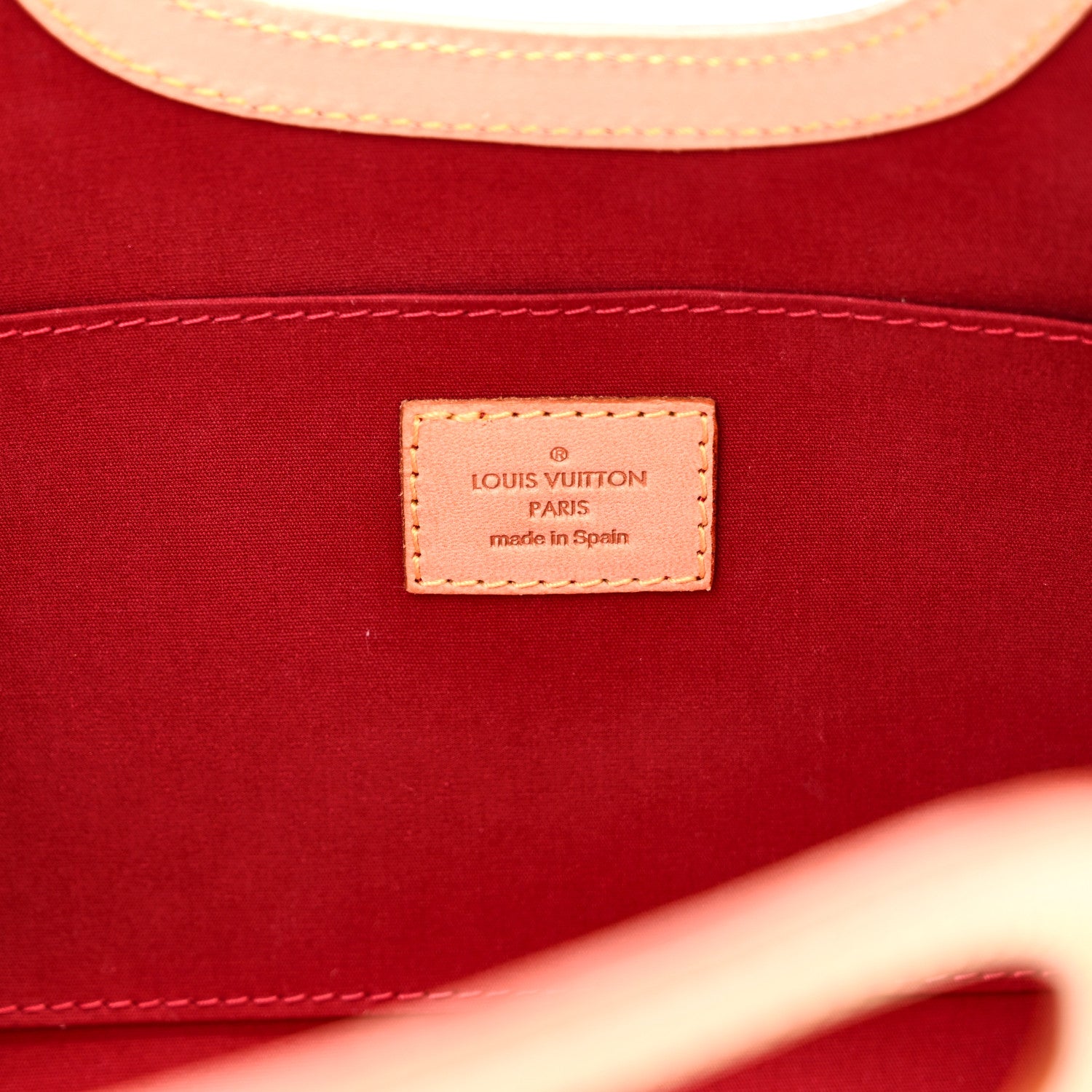 Louis Vuitton Vernis Roxbury Drive Pomme D'Amour 6 of 9