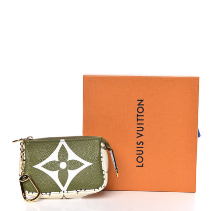 Louis Vuitton Monogram Giant Micro Pochette Accessories Kaki White 8 of 8