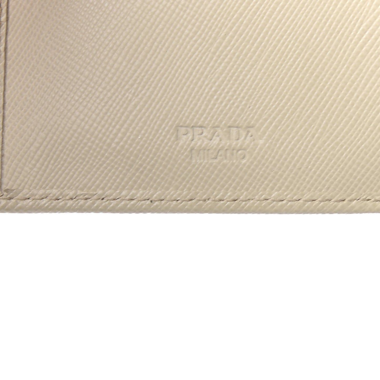 Saffiano Metal Bi-Fold Wallet Cera