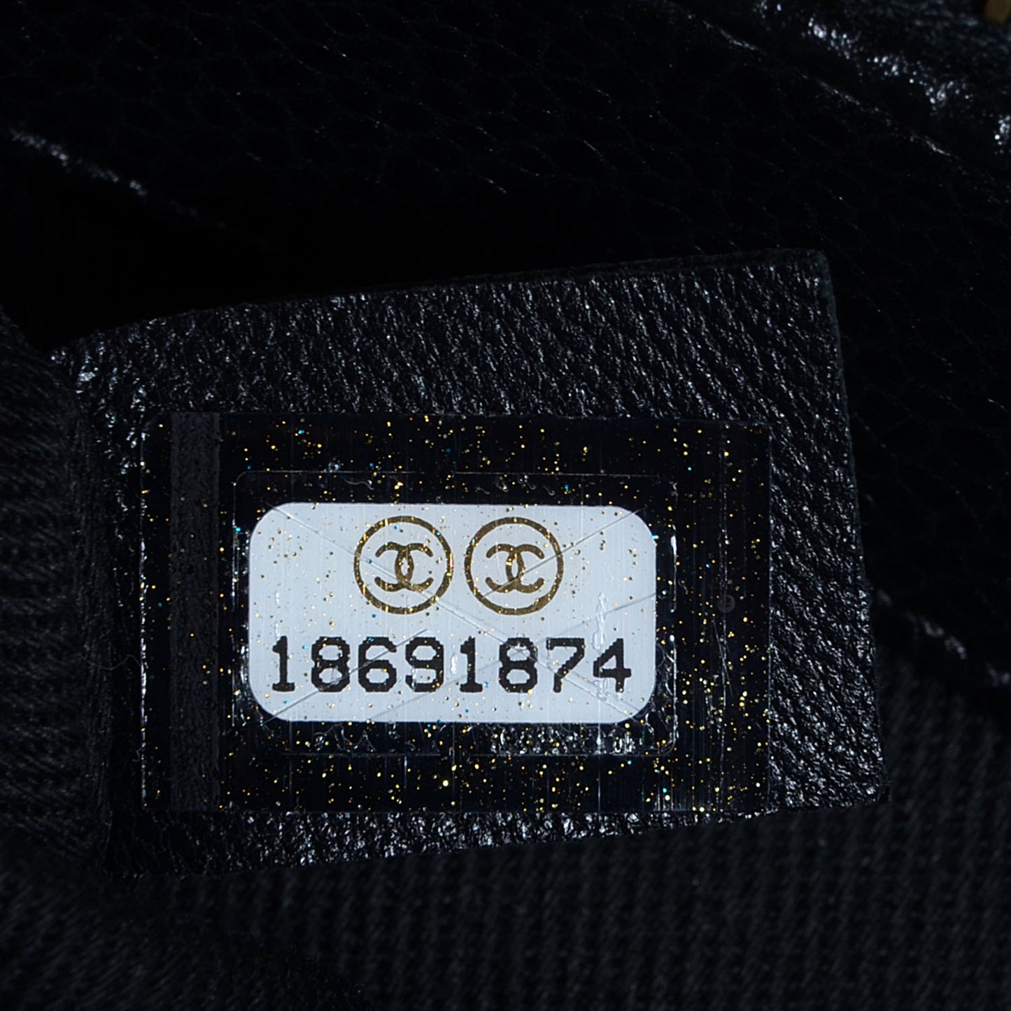 Caviar Timeless CC Shopping Tote Black