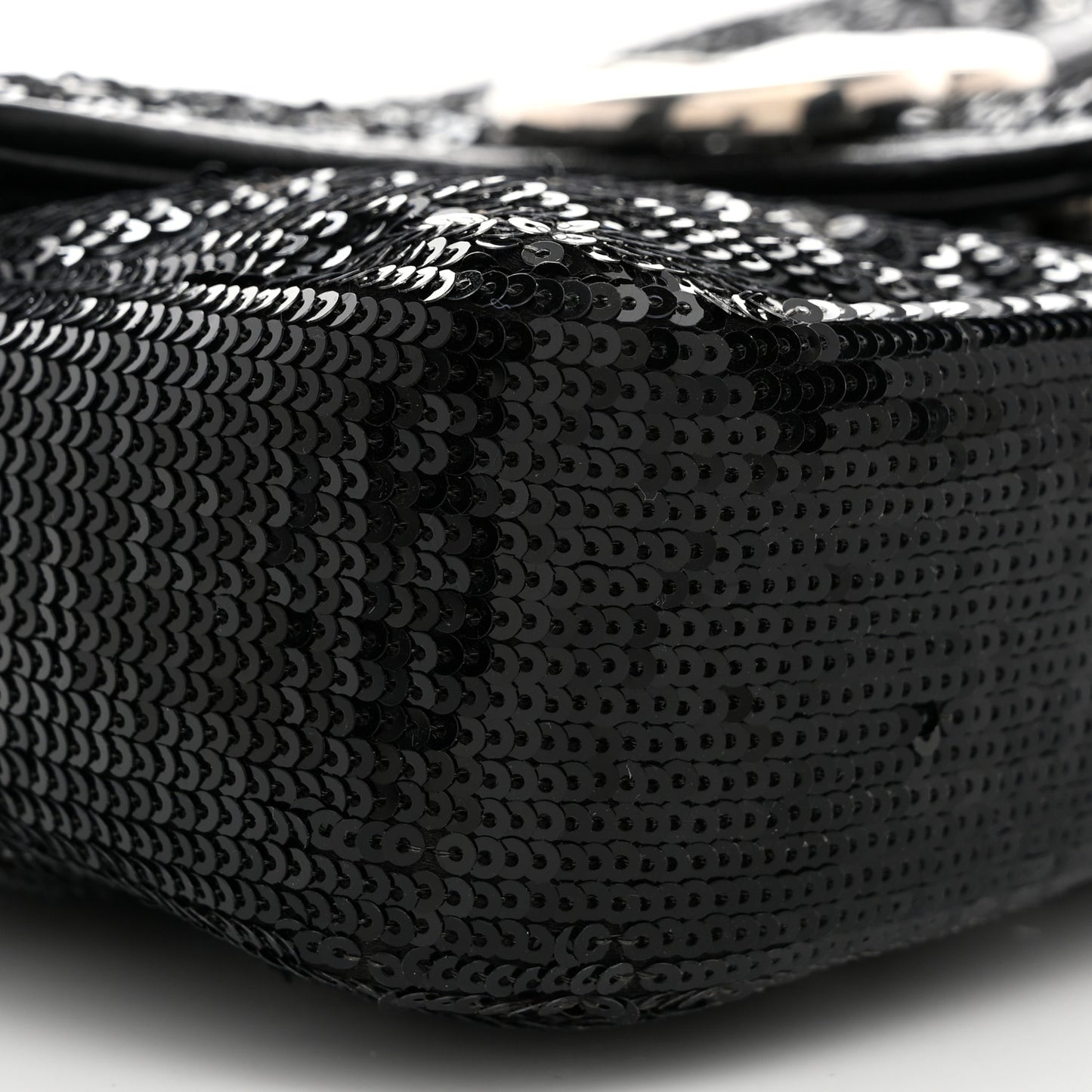 Sequin Matelasse Diagonal Mini GG Marmont Shoulder Bag Black