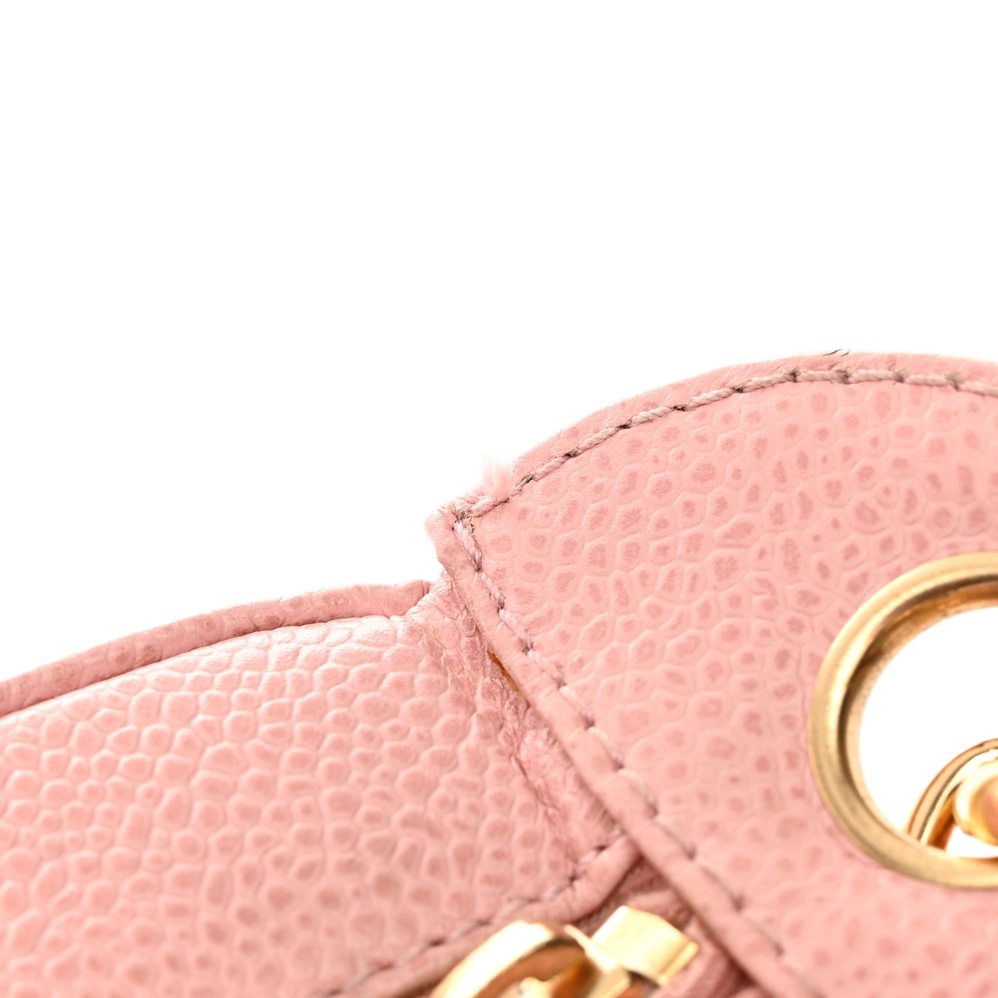 Caviar Quilted Timeless CC Shoulder Bag Pink