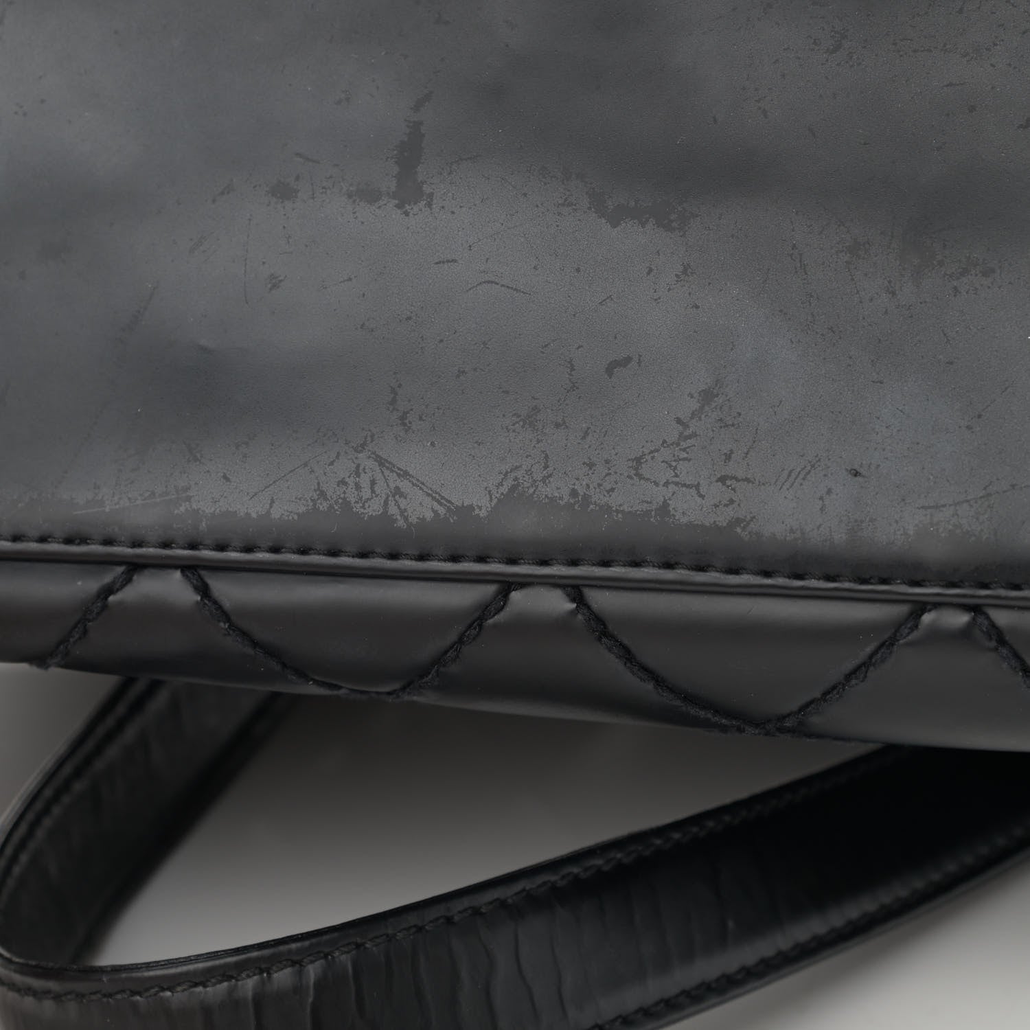 Chanel Calfskin Stitch Surpique Tote Black 17 of 21