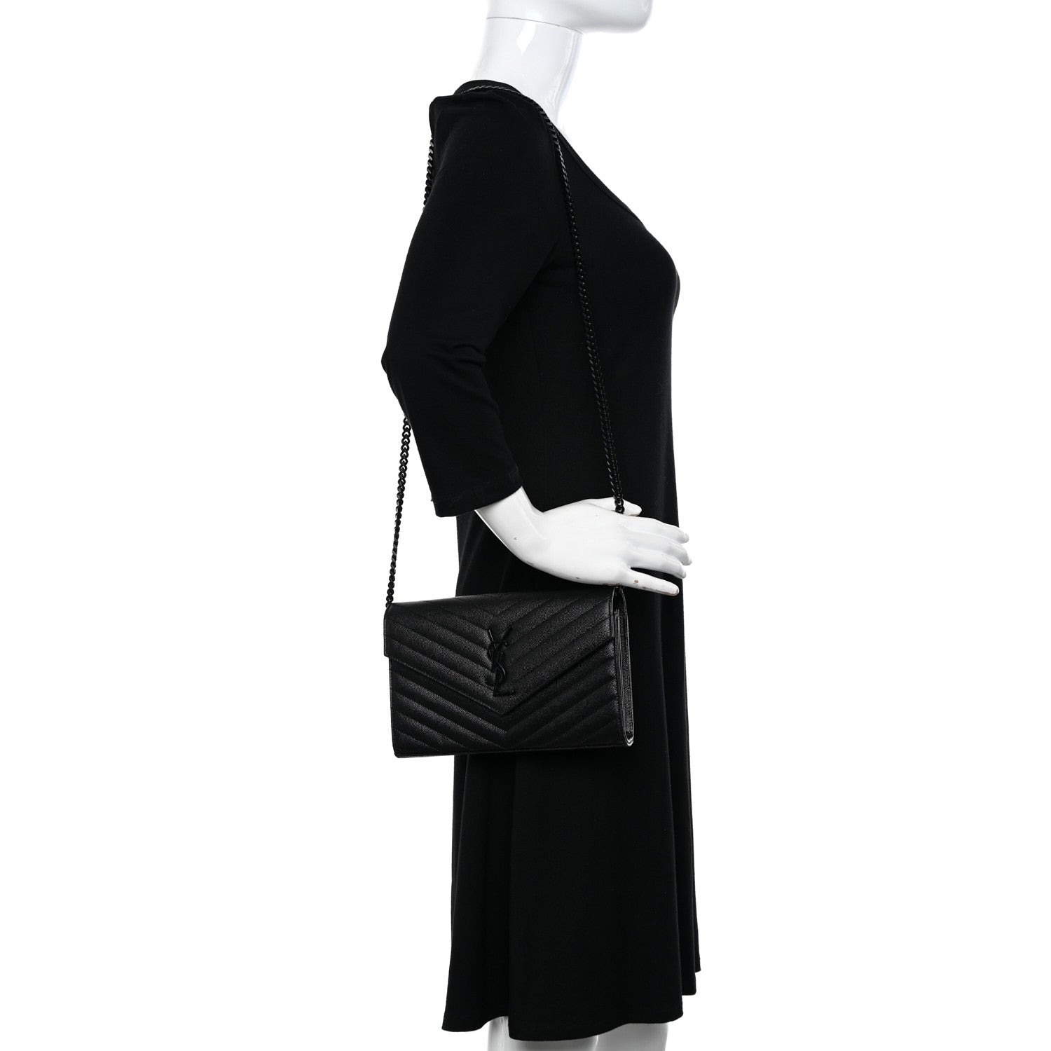 Saint Laurent Grain De Poudre Matelasse Chevron Monogram Monochrome Chain Wallet Black 2 of 9