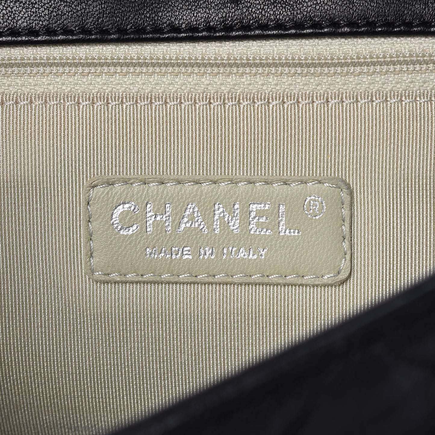 Washed Lambskin Quilted Maxi Chain Around Flap Black
