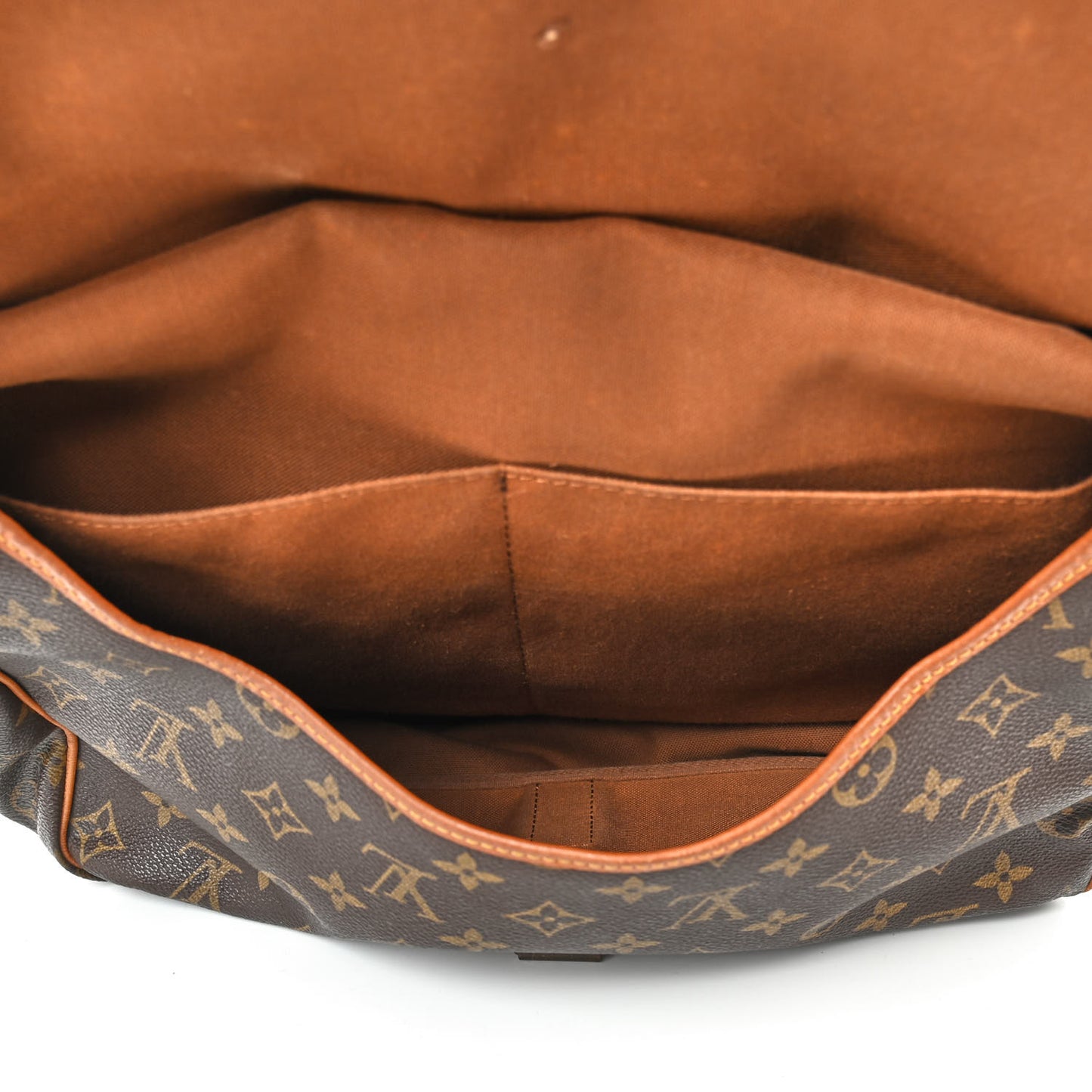 Monogram Saumur 35