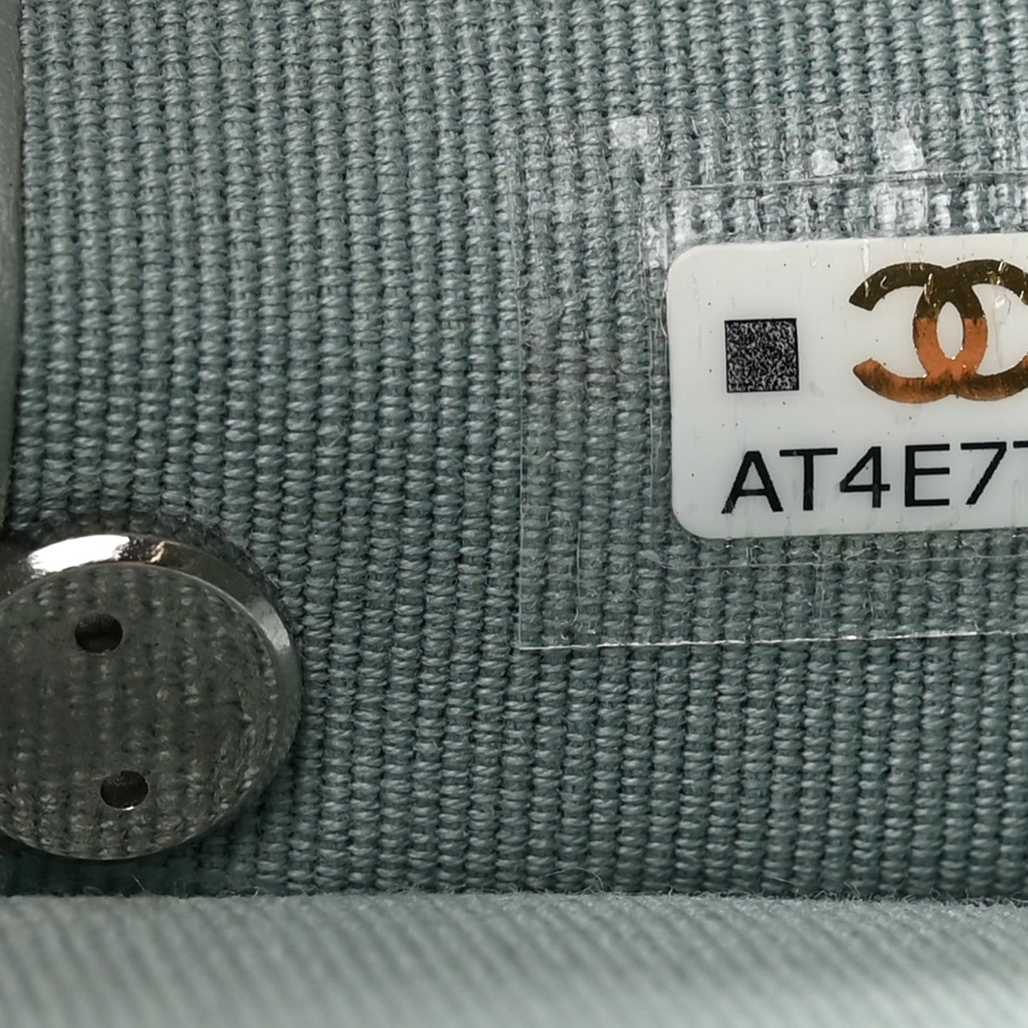 Chanel Caviar Quilted Classic 4 Key Holder Wallet Light Green 7 of 8