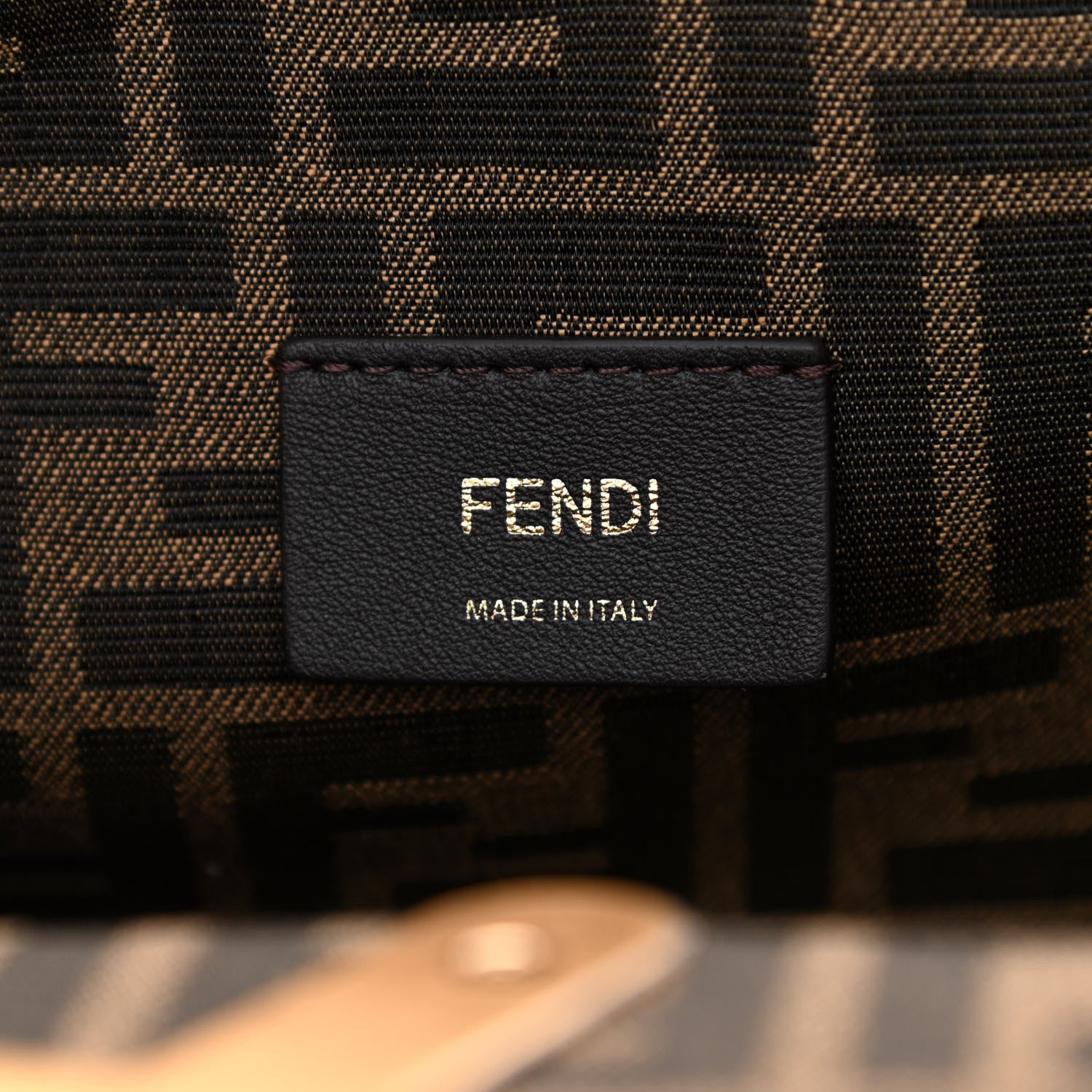Fendi Shiny Nappa Small Fendi First Caramello 6 of 9