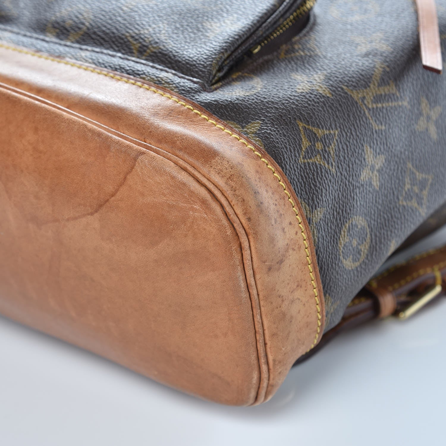 Louis Vuitton Monogram Montsouris MM Backpack 10 of 11