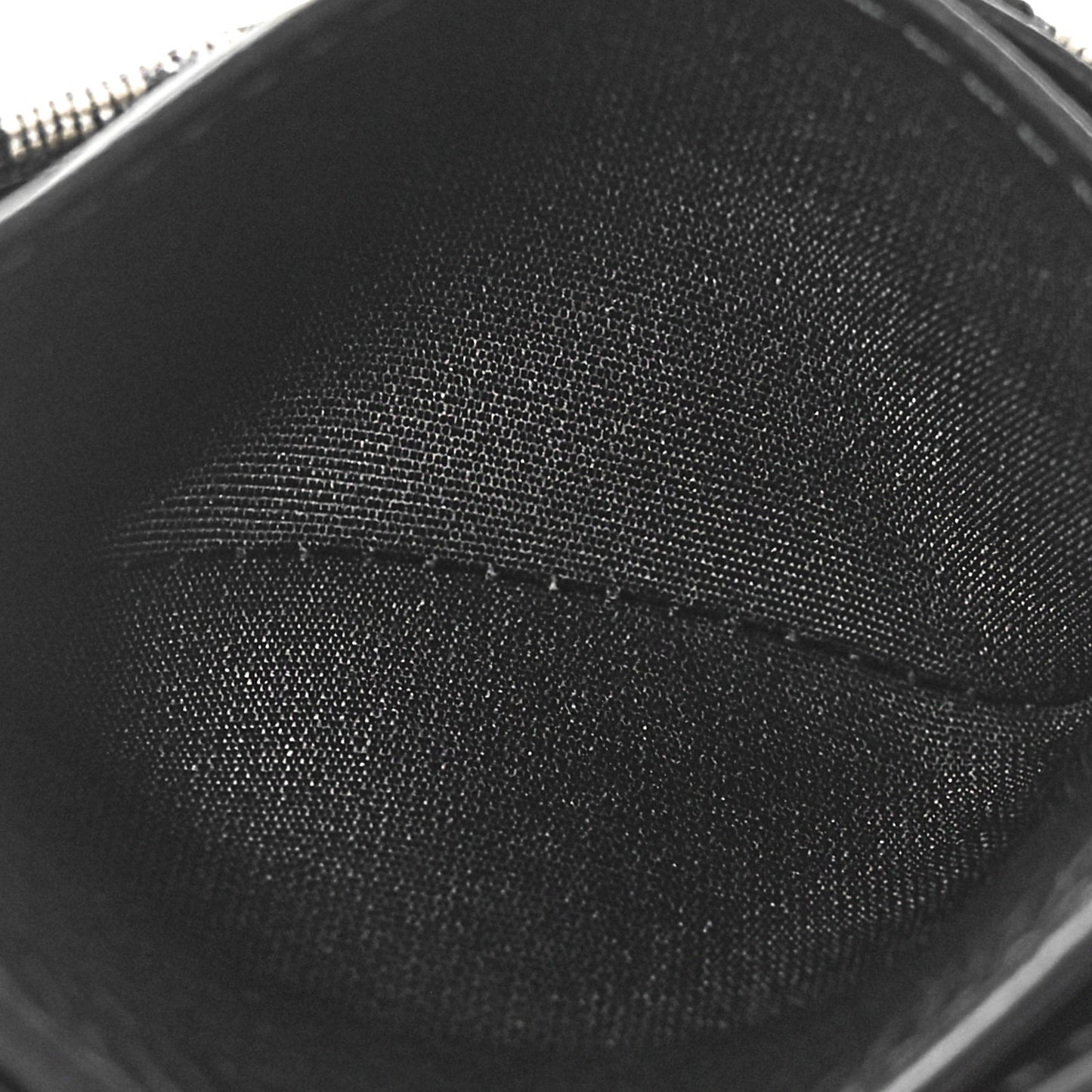 Grained Calfskin Oblique Card Holder Black