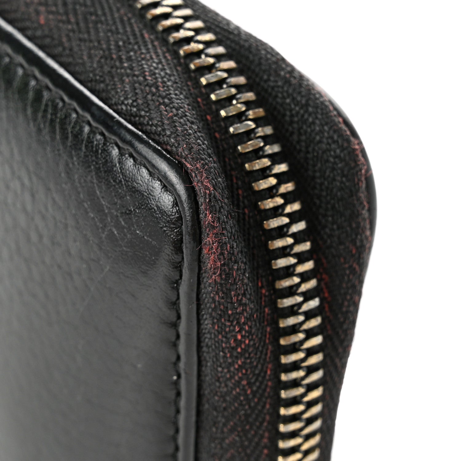 Gucci Pebbled Calfskin Soho Zip Around Wallet Black 10 of 10