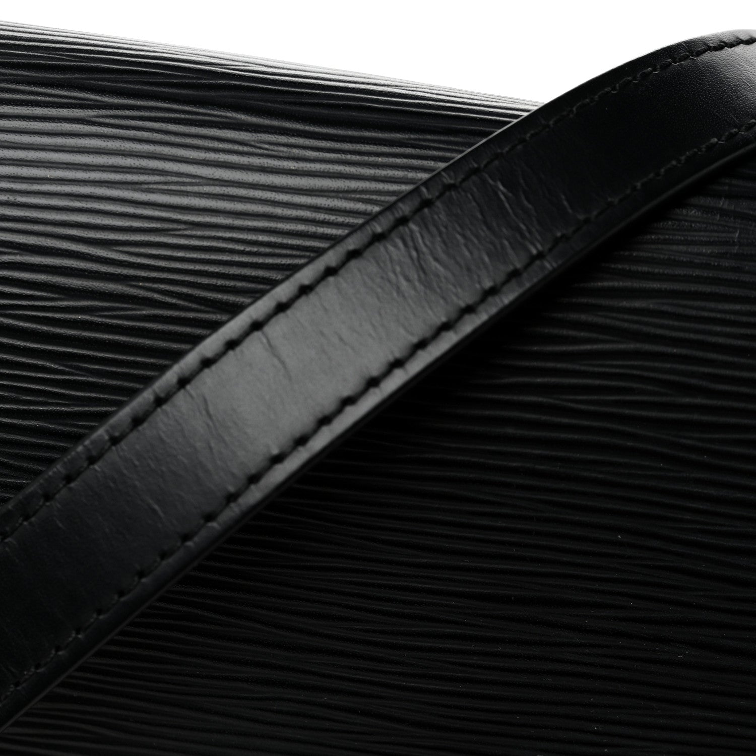 Louis Vuitton Epi Luna Black 10 of 12