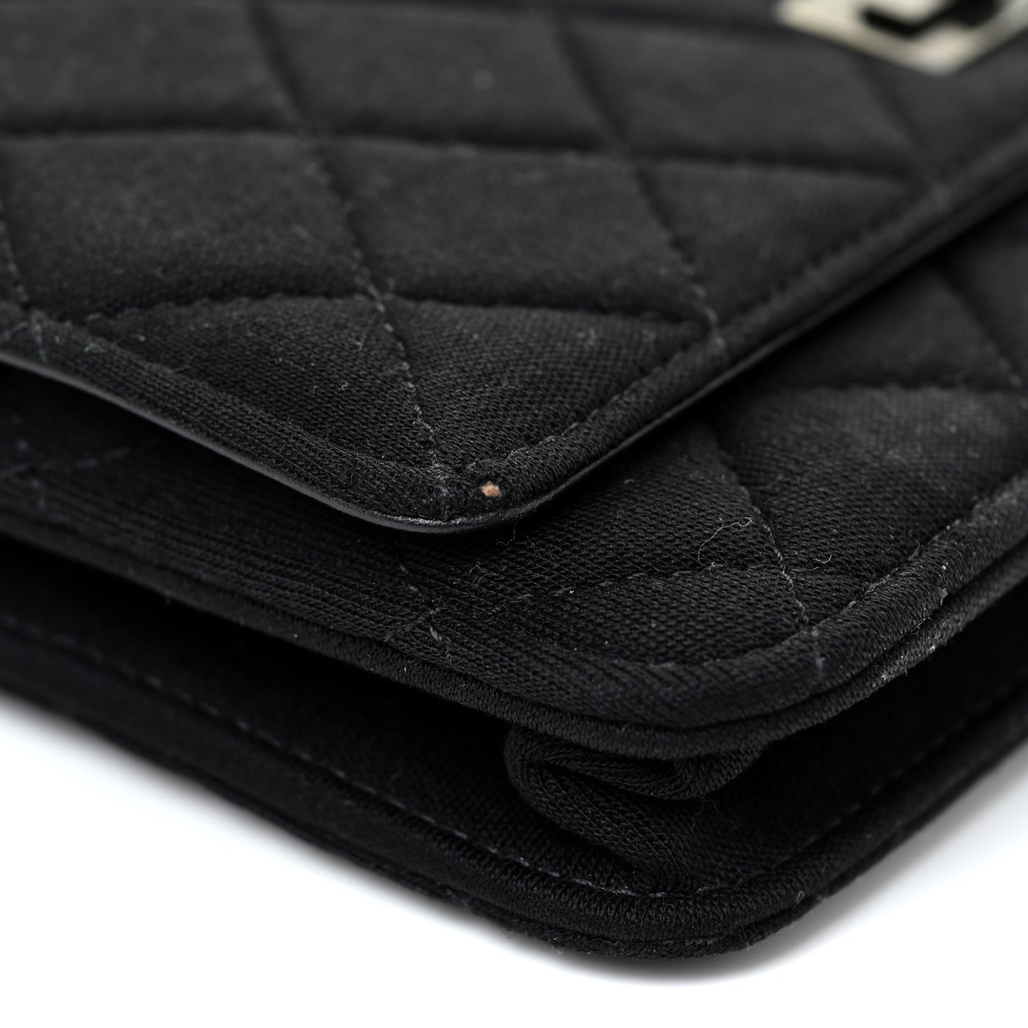 Jersey Quilted Reissue Wallet On Chain WOC Black