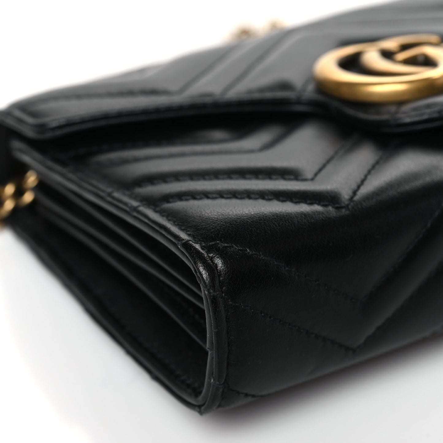 Calfskin Matelasse GG Marmont Chain Wallet Black