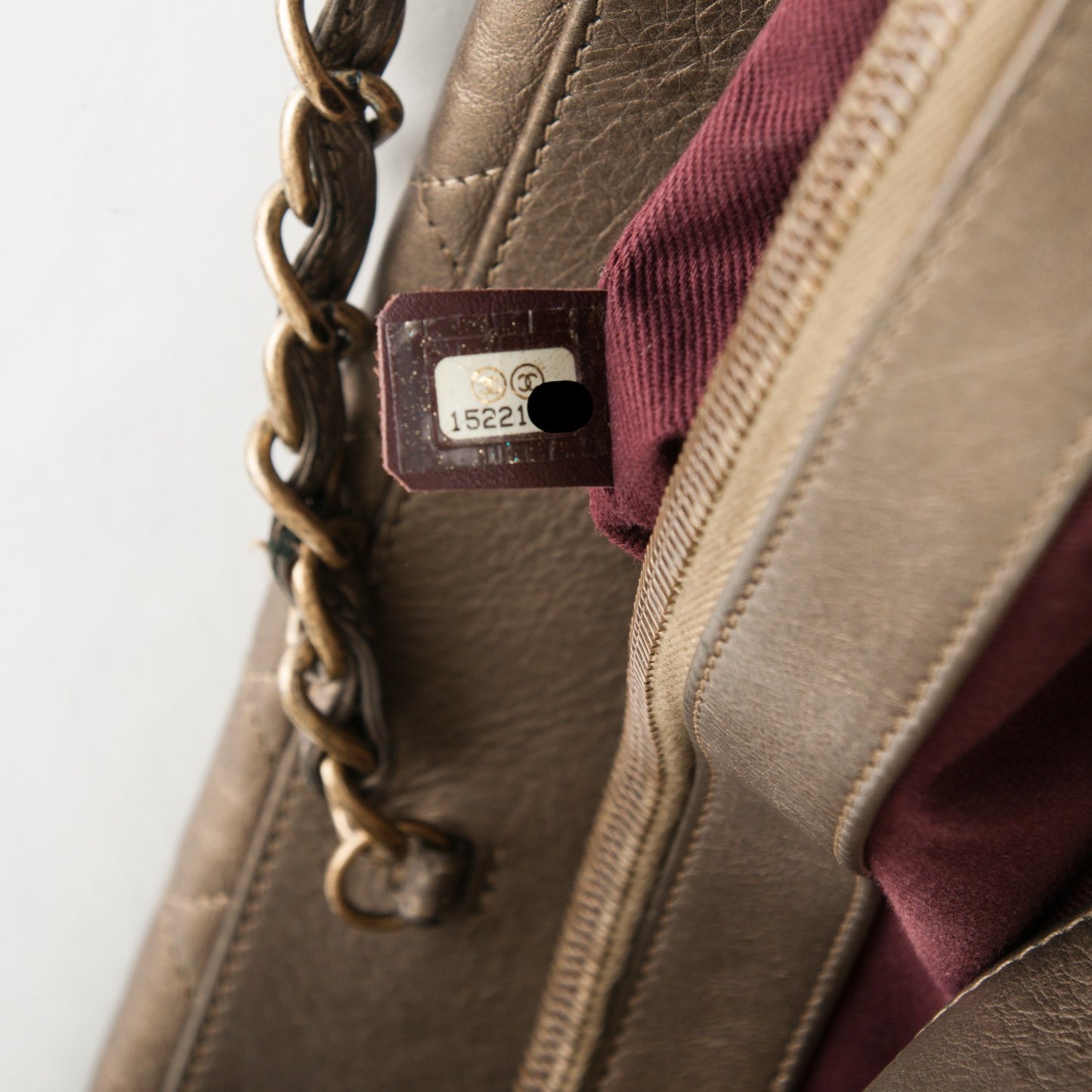 Metallic Calfskin Quilted Large Istanbul Tote Gold