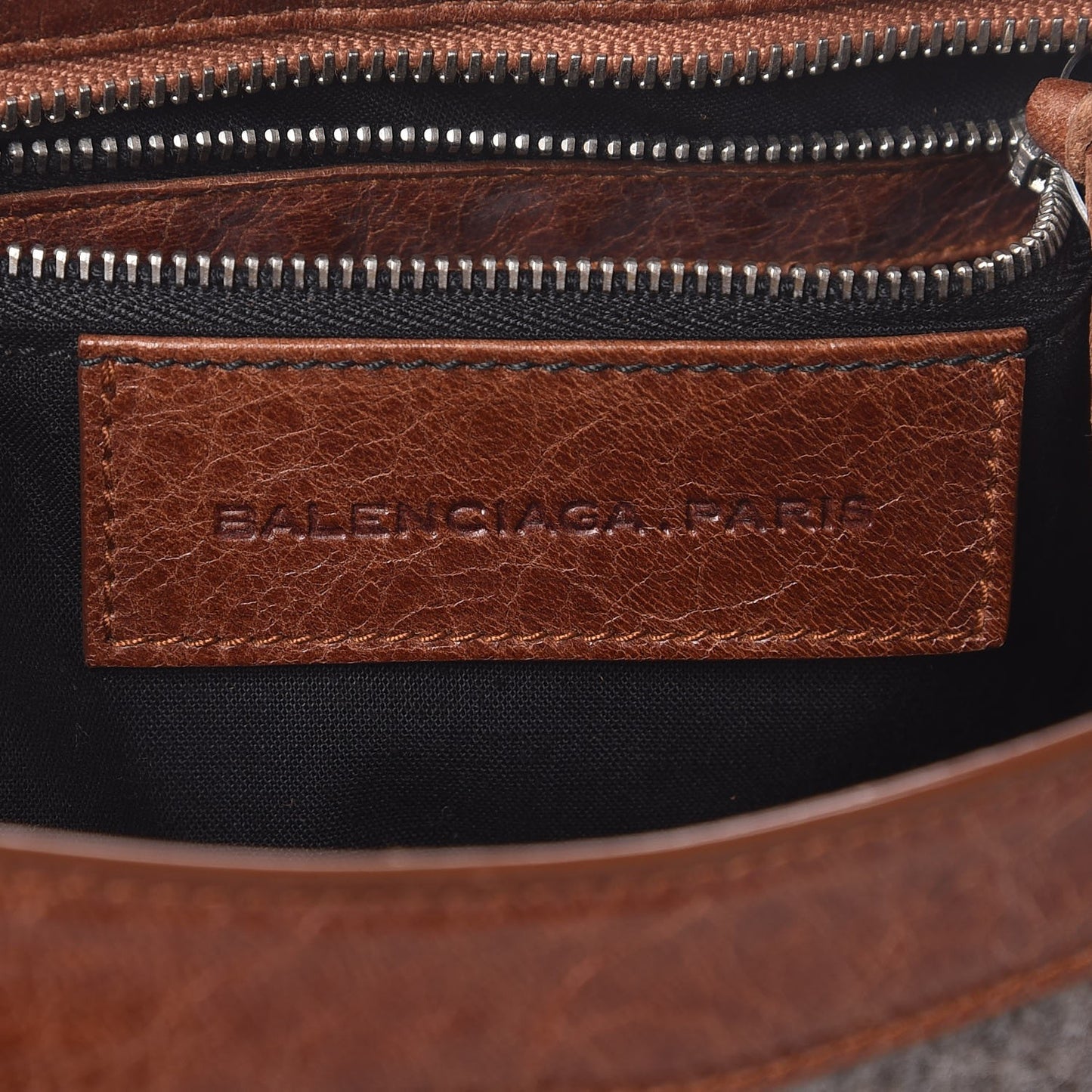 Agneau Wool Classic Silver Hardware City Grey Cognac