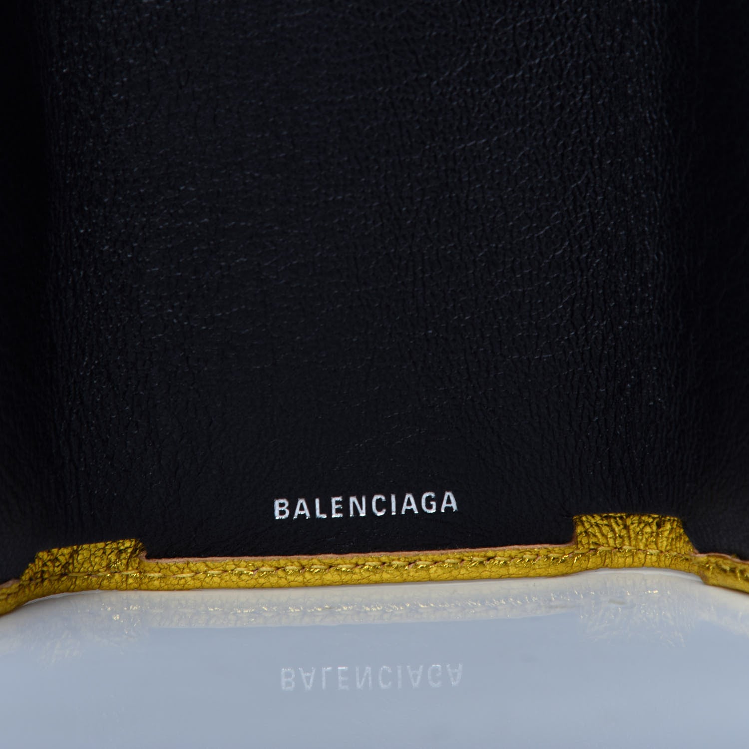 Balenciaga Metallic Goatskin Logo Mini Everyday Wallet Oro Black 6 of 7