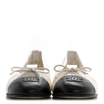 Chanel Lambskin Cap Toe CC Ballerina Flats 38.5 White Black 3 of 11