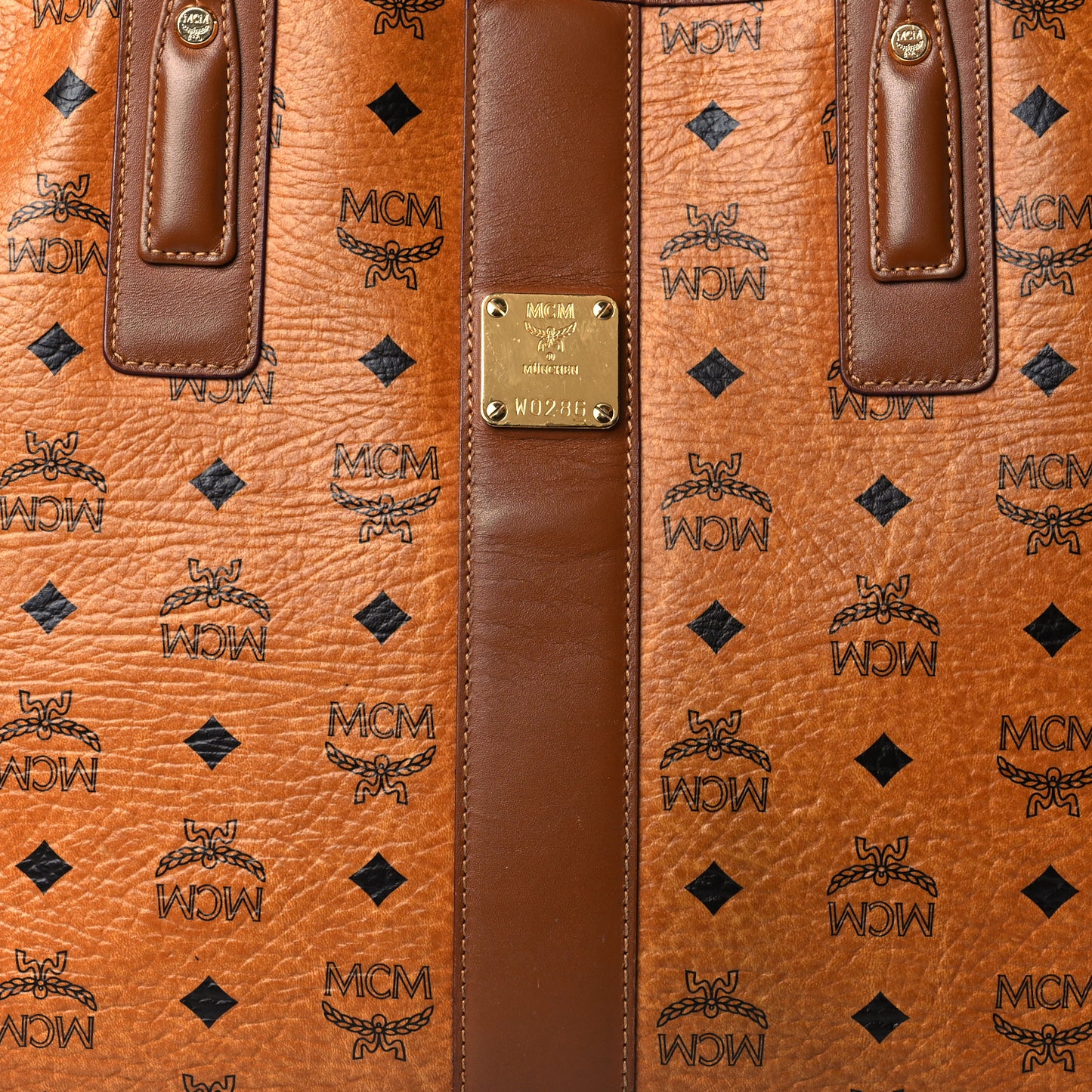 Visetos Medium Liz Reversible Shopper Tote Cognac