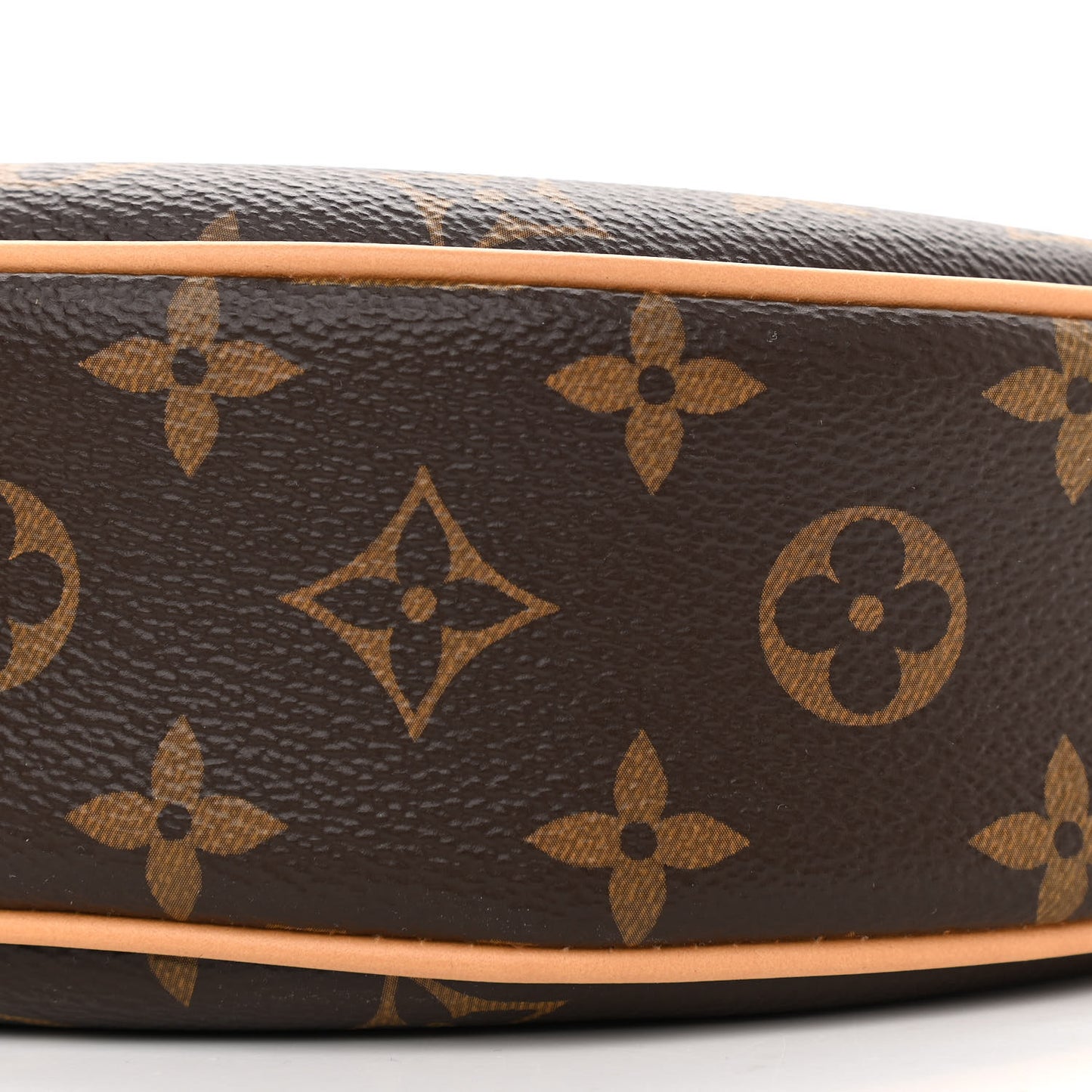 Monogram Loop