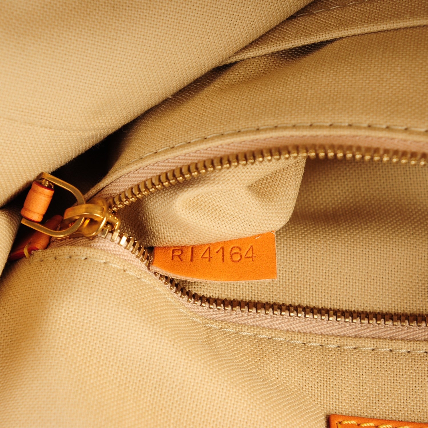 Louis Vuitton Monogram Iconoclasts Karl Lagerfeld Punching Bag MM 7 of 7