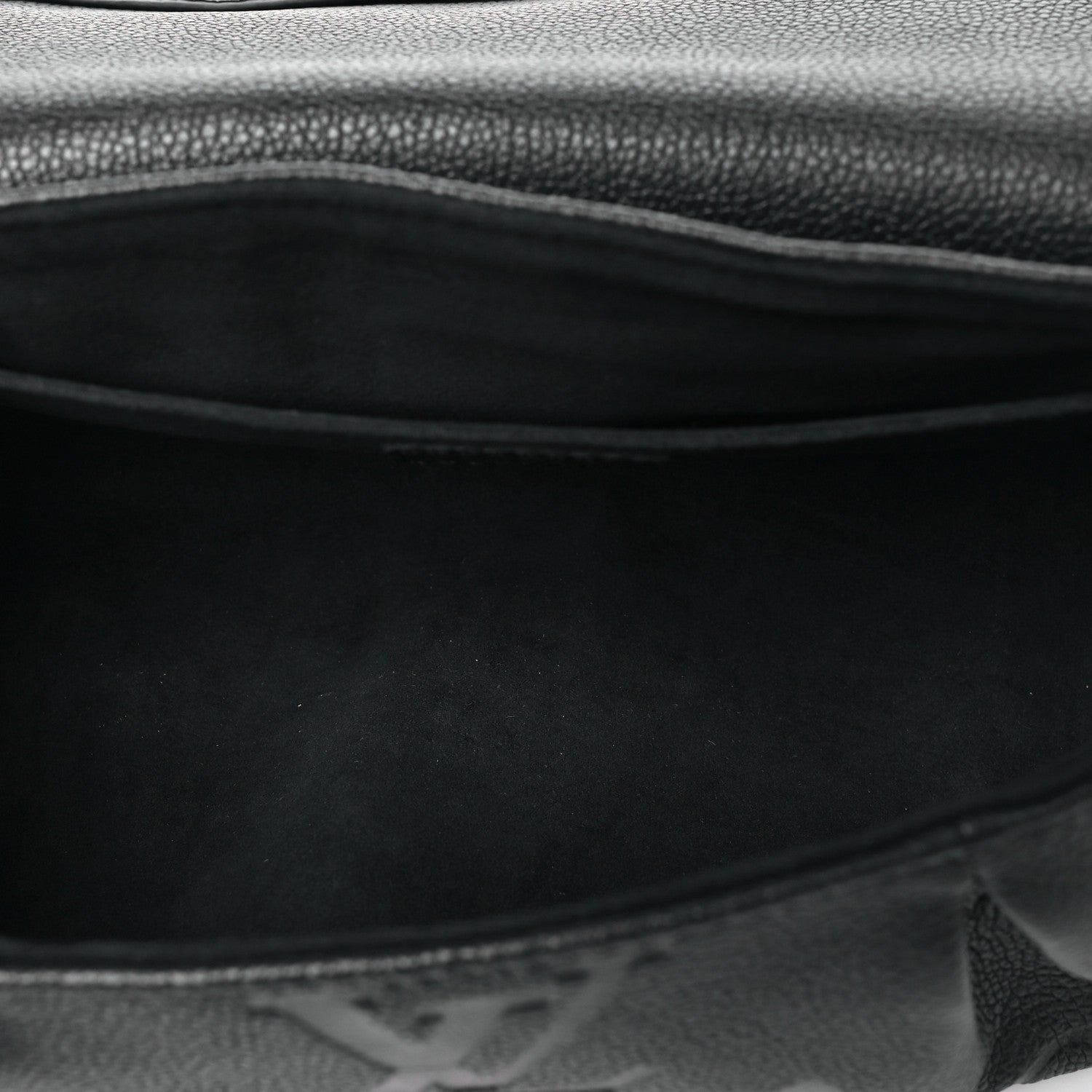 Louis Vuitton Empreinte Monogram Giant Favorite Black 5 of 9