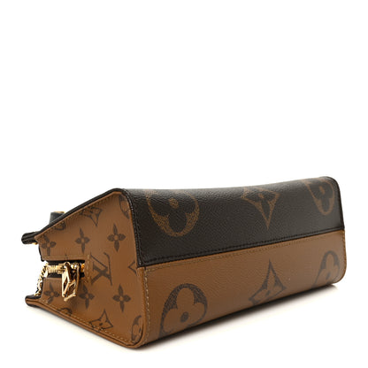Louis Vuitton Reverse Monogram Giant OnTheGo East West Chain 4 of 10