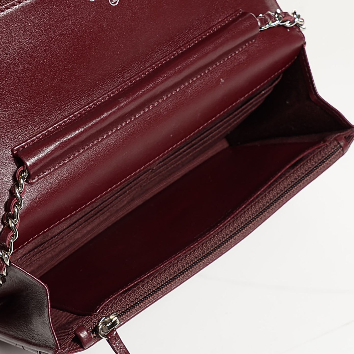 Striated Patent Quilted Wallet on Chain WOC Bordeaux