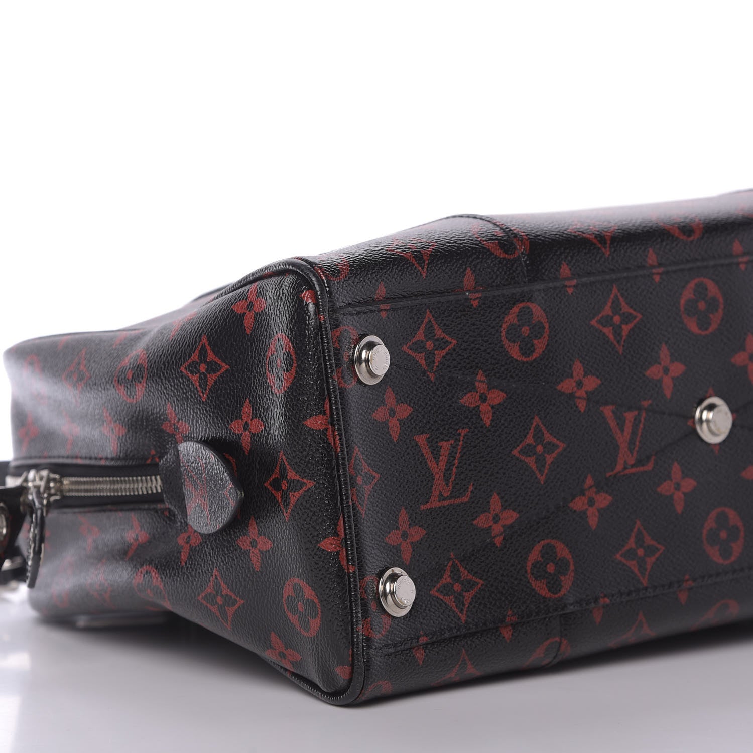 Louis Vuitton Monogram Infrarouge Dora Soft MM 7 of 11