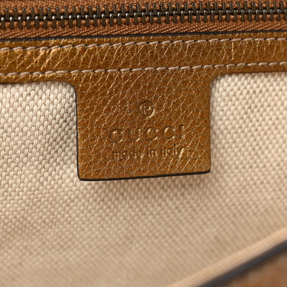 Gucci Metallic Pebbled Calfskin Medium Soho Clutch Gold Ombre 6 of 7