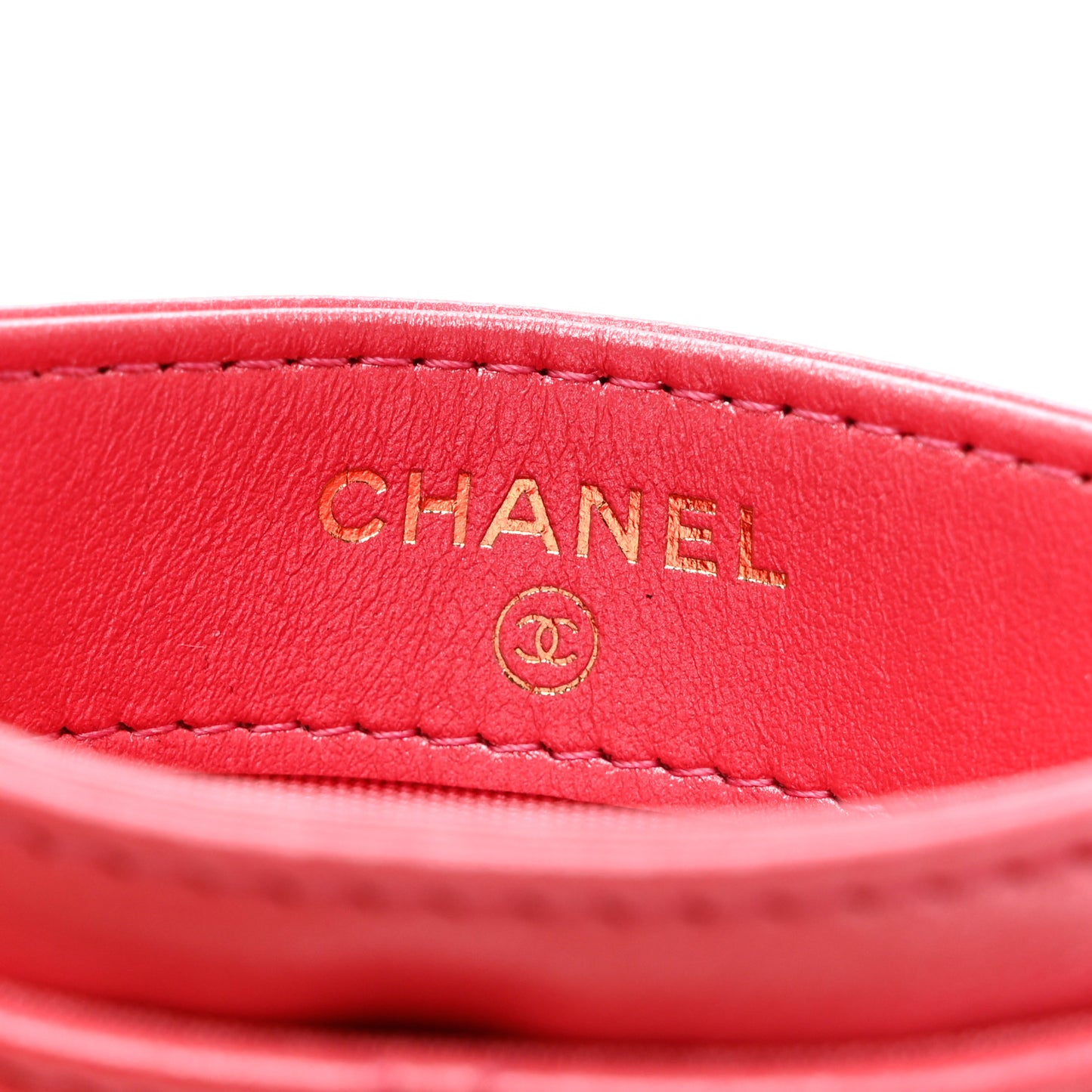 Lambskin Quilted Chanel 19 Card Holder Dark Pink