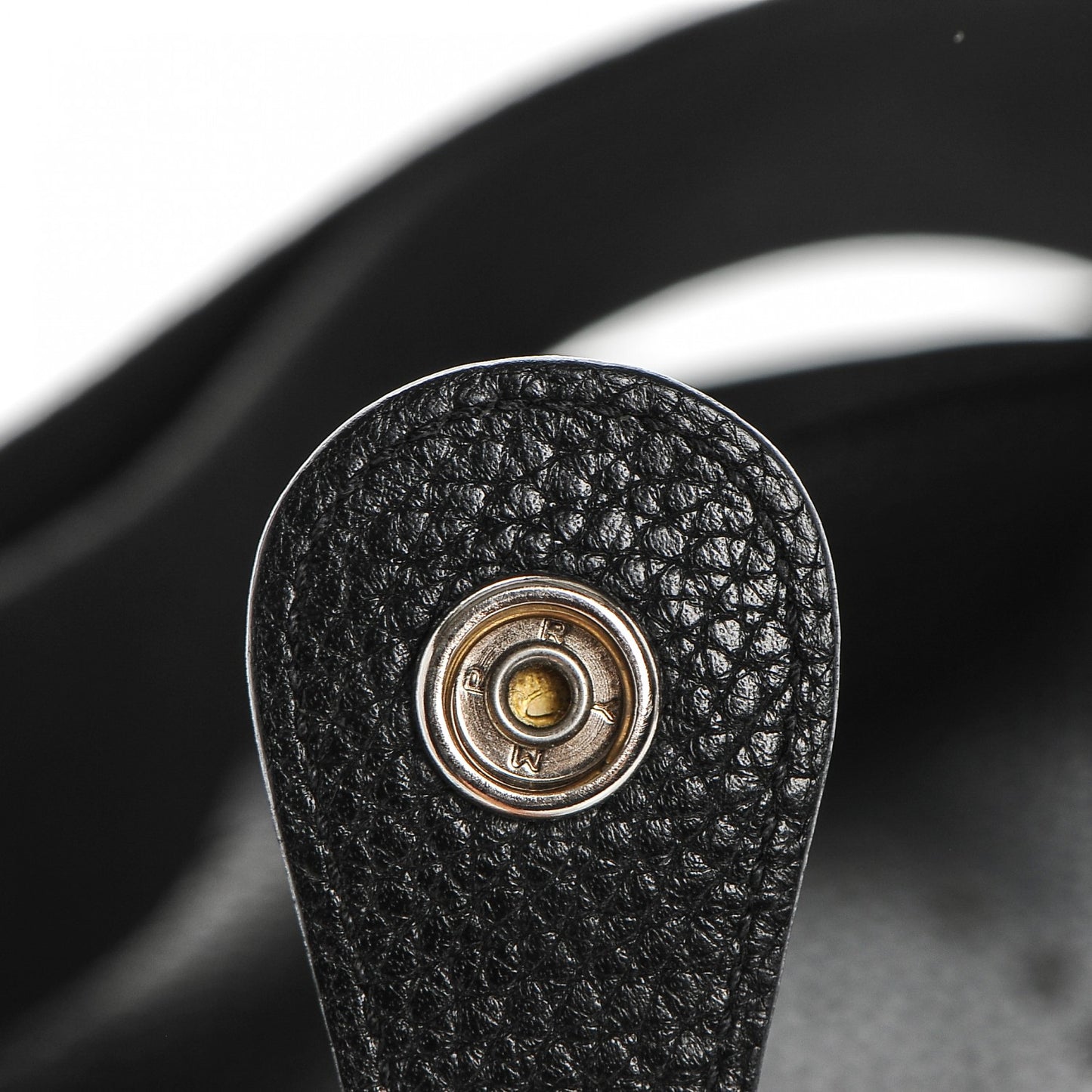 Taurillon Clemence Evelyne III PM Black