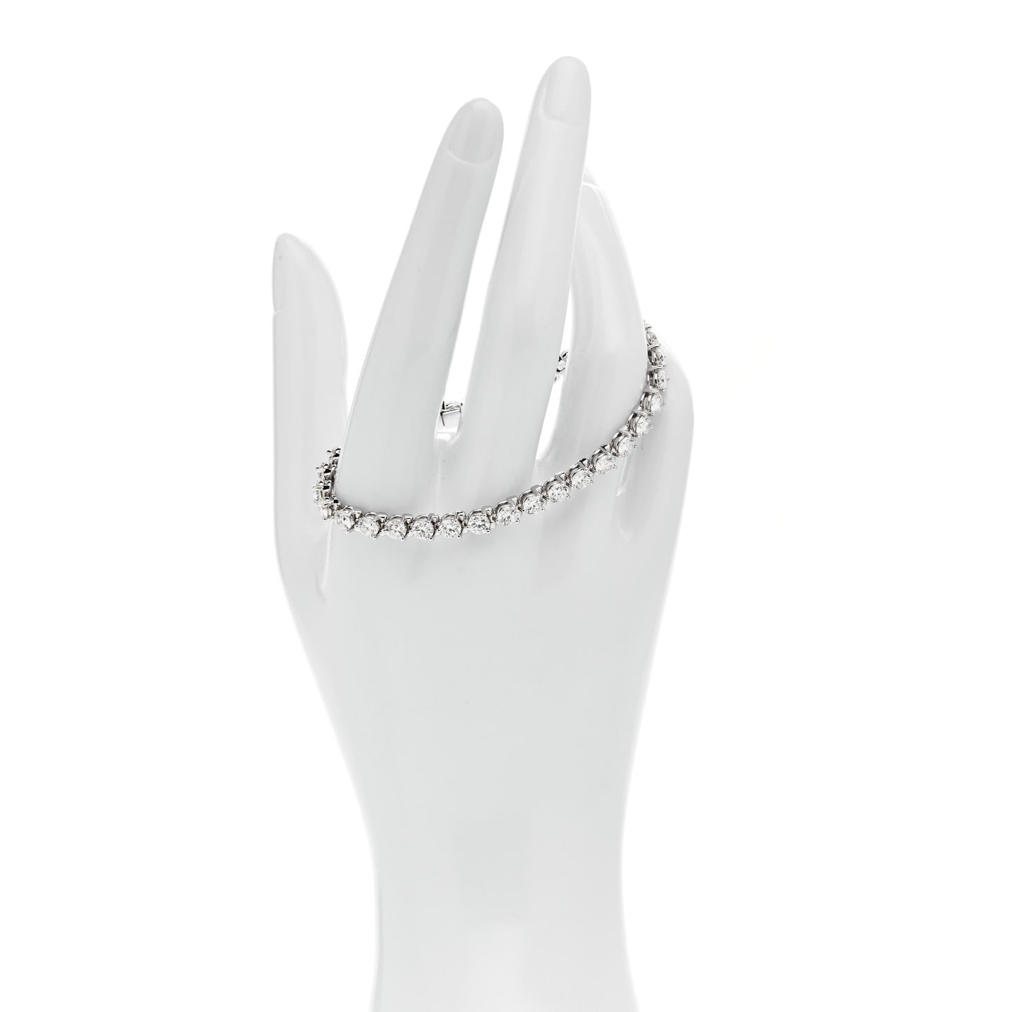 18K White Gold Diamond 7.86ctw Tennis Bracelet