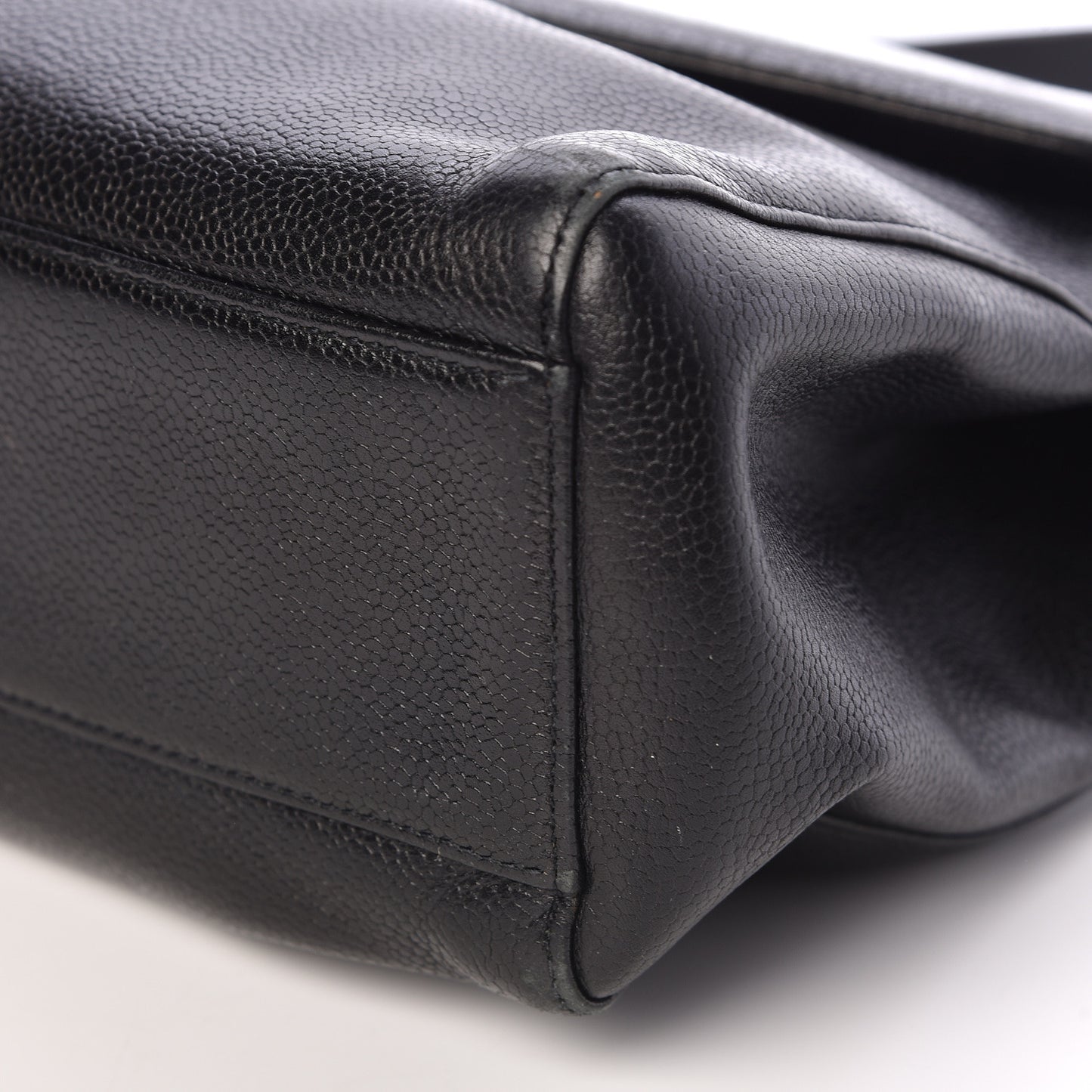 Caviar Flap Shoulder Bag Black