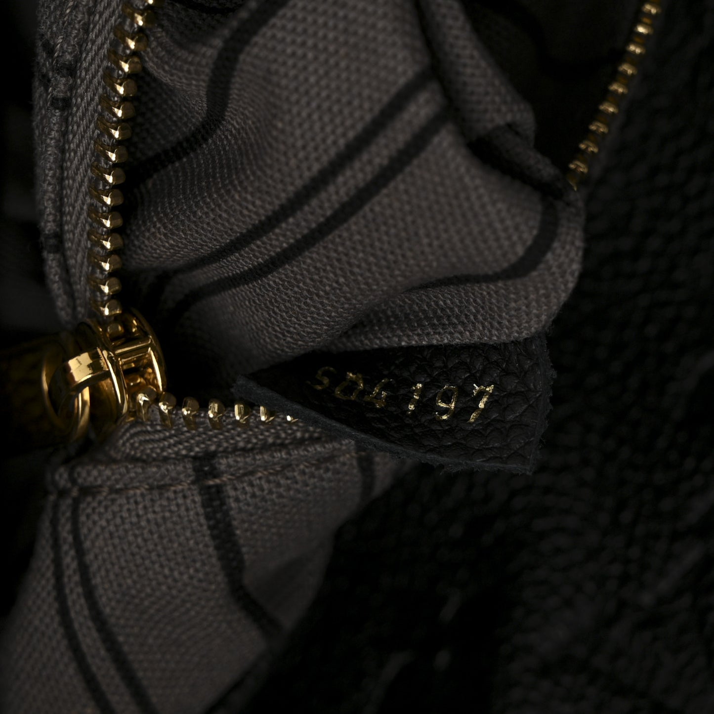 Empreinte Artsy MM Black