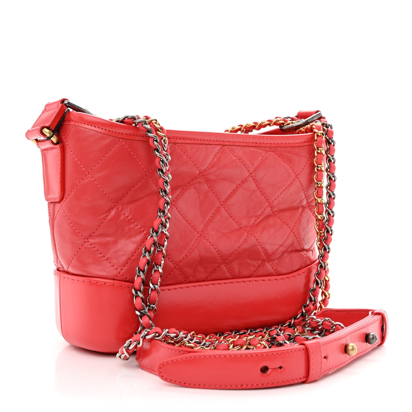 Aged Calfskin Quilted Small Gabrielle Hobo Red