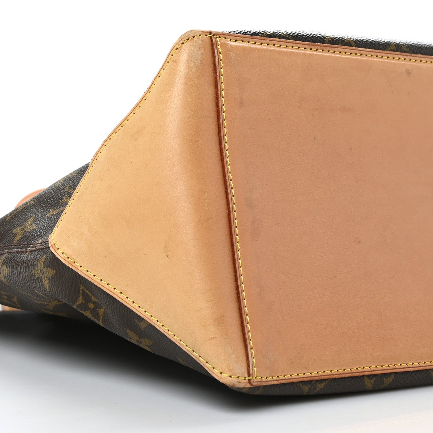 Louis Vuitton Monogram Cabas Mezzo 7 of 9