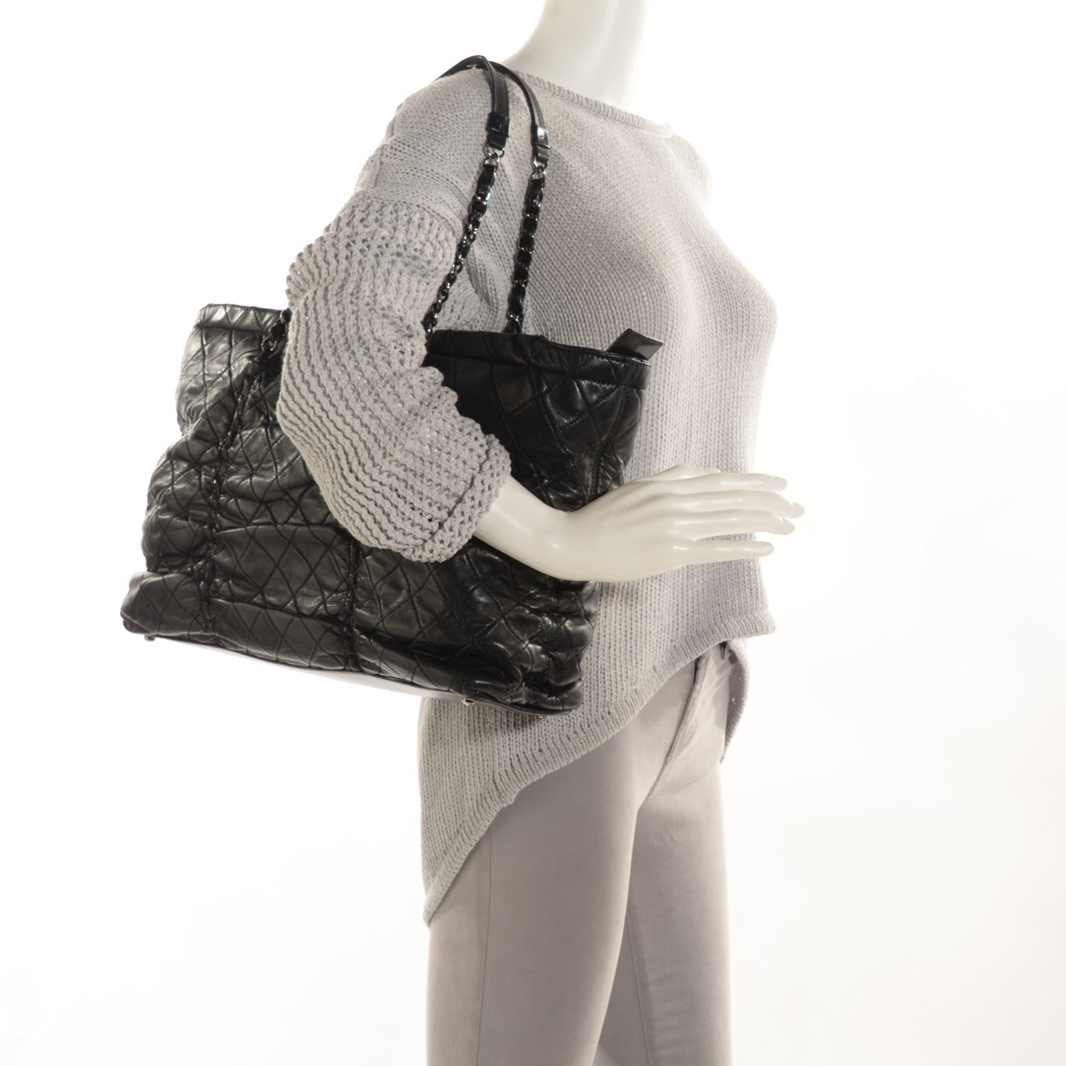 Chanel Lambskin Quilted East West Sharpei Tote Black 2 of 7