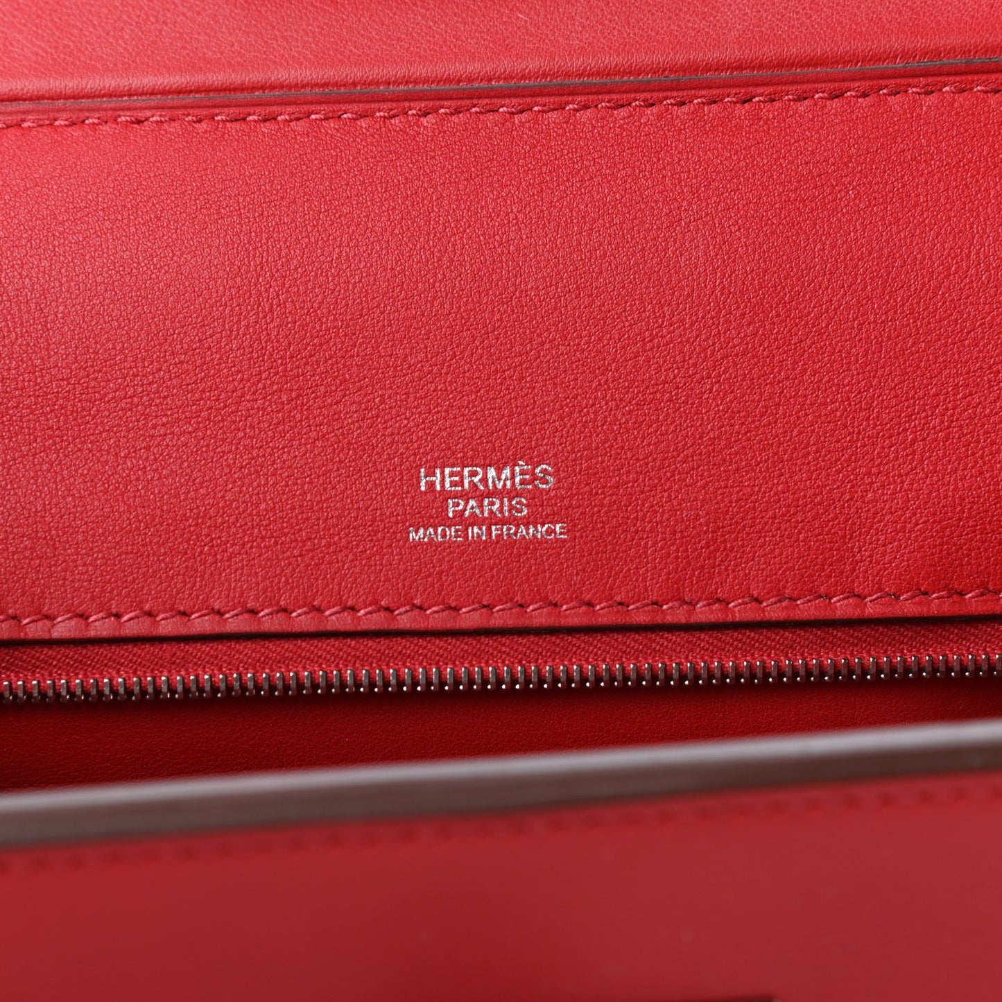 Togo Swift 24/24 29 Rouge Vif
