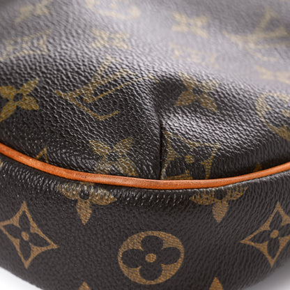 Louis Vuitton Monogram Odeon PM 8 of 32
